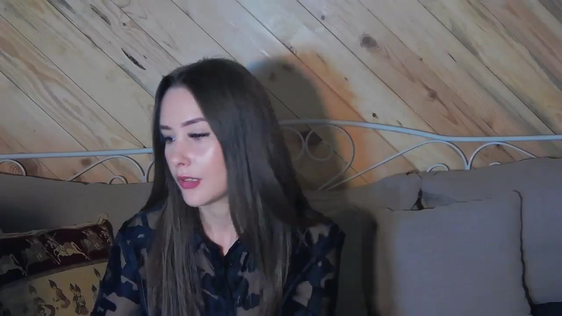 Gallery image thumbnail from Radiance's myfreecams stream on, 11/07/2023, 15:37 image 16 of 20