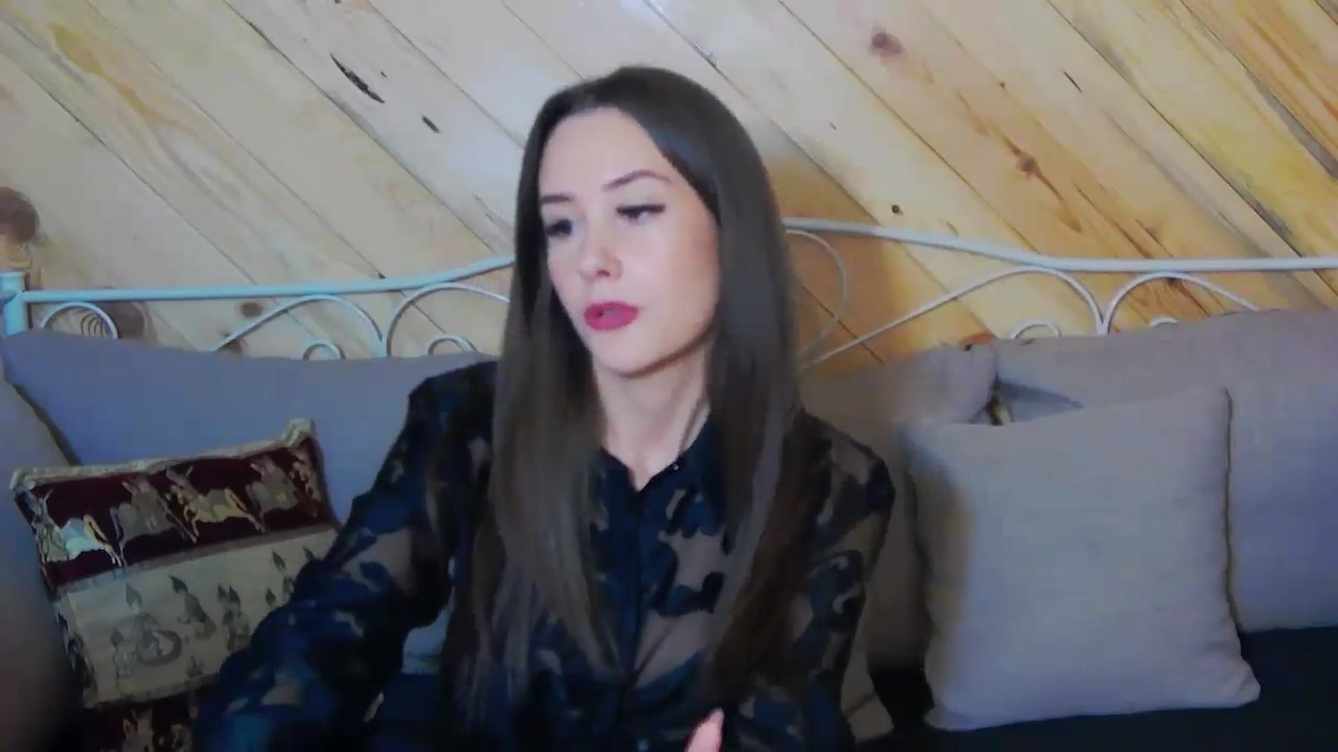 Gallery image thumbnail from Radiance's myfreecams stream on, 11/07/2023, 19:34 image 8 of 20