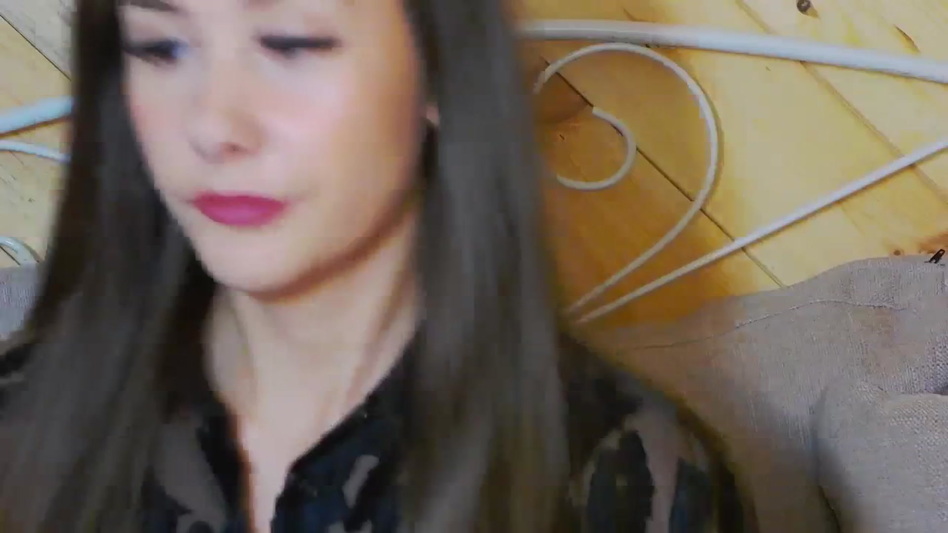 Gallery image thumbnail from Radiance's myfreecams stream on, 11/07/2023, 19:34 image 10 of 20