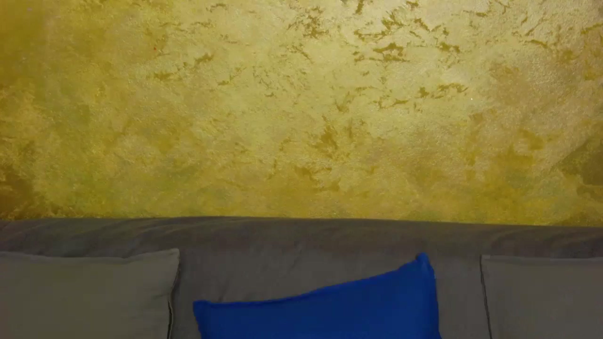Gallery image thumbnail from Radiance's myfreecams stream on, 11/09/2023, 19:17 image 9 of 20