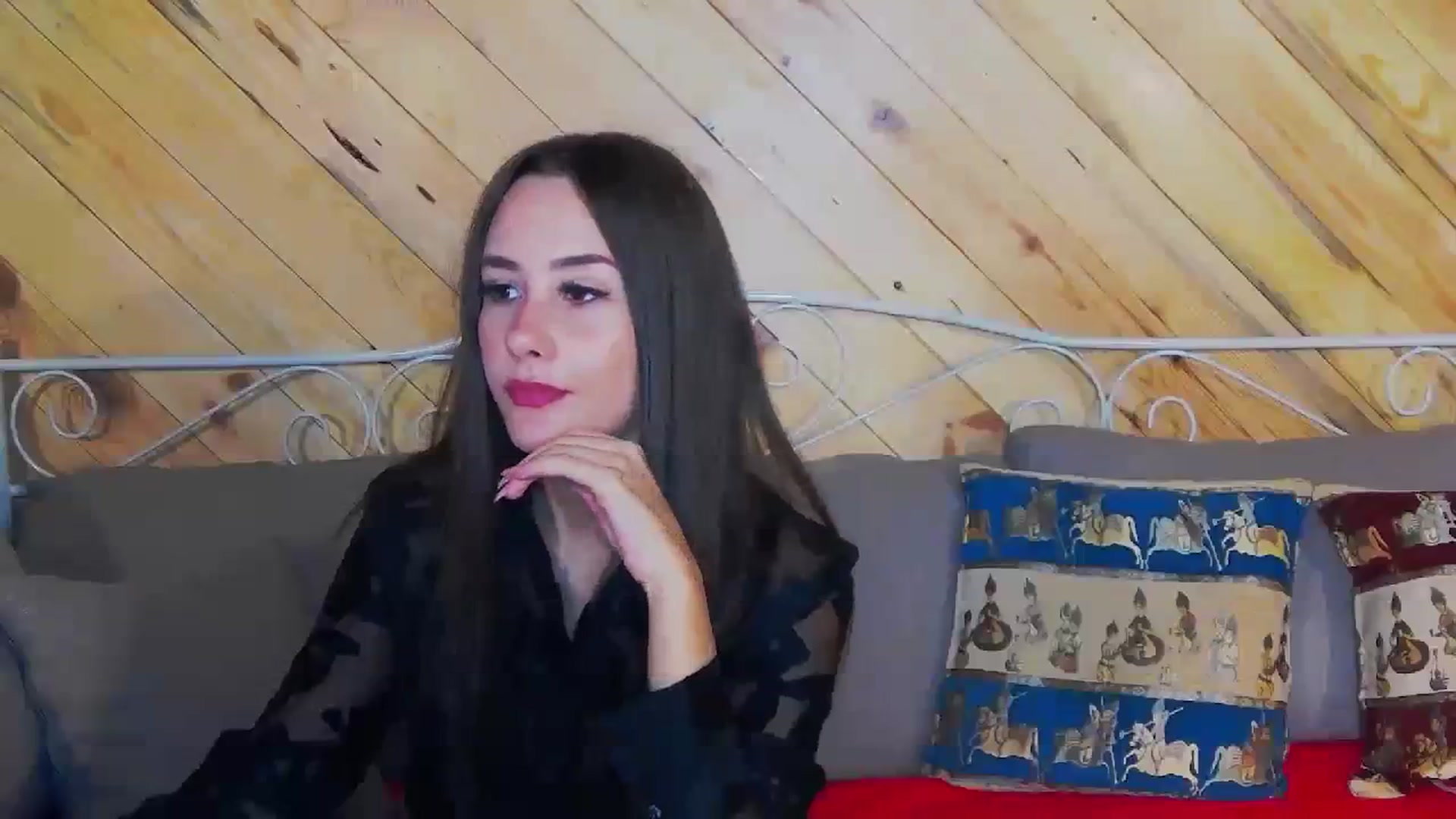 Gallery image thumbnail from Radiance's myfreecams stream on, 11/14/2023, 15:09 image 12 of 20
