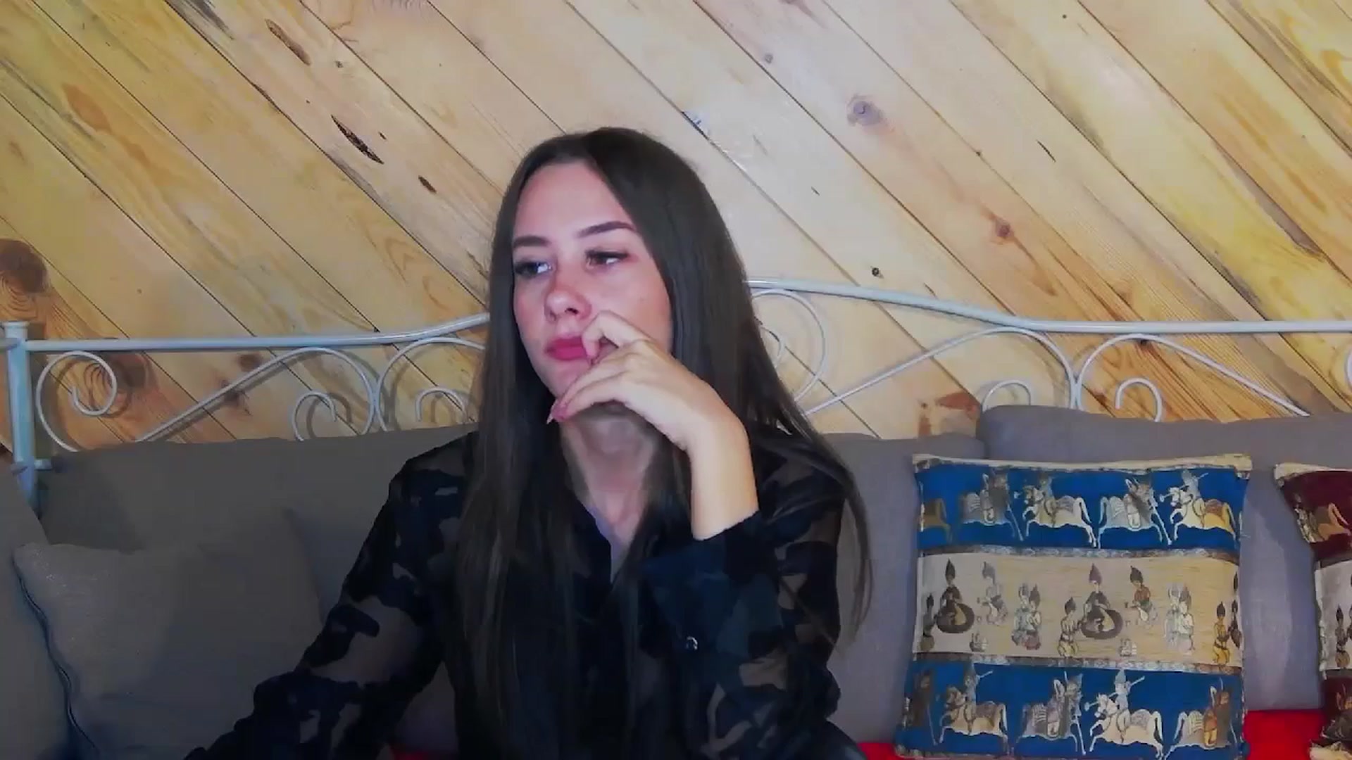 Gallery image thumbnail from Radiance's myfreecams stream on, 11/14/2023, 17:56 image 3 of 20