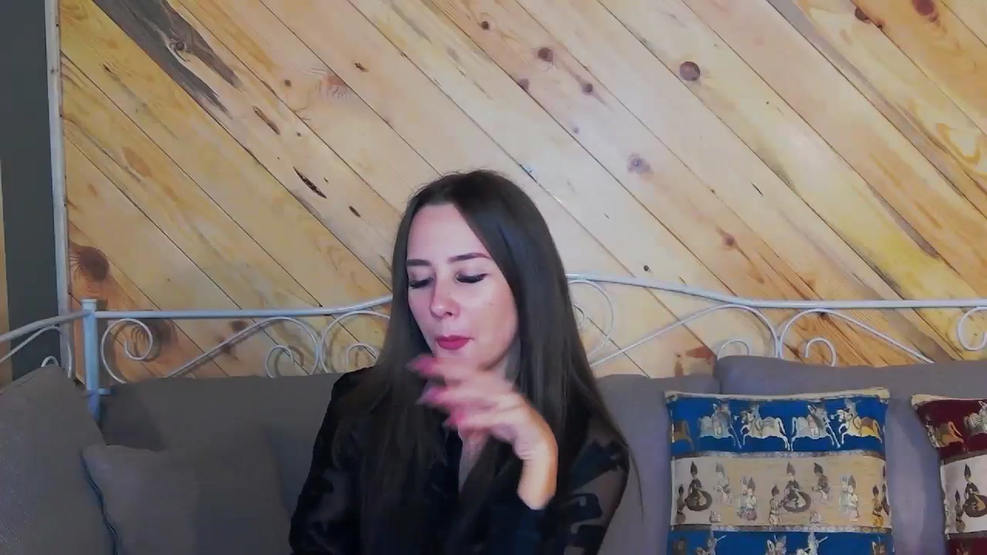 Gallery image thumbnail from Radiance's myfreecams stream on, 11/14/2023, 19:18 image 18 of 20