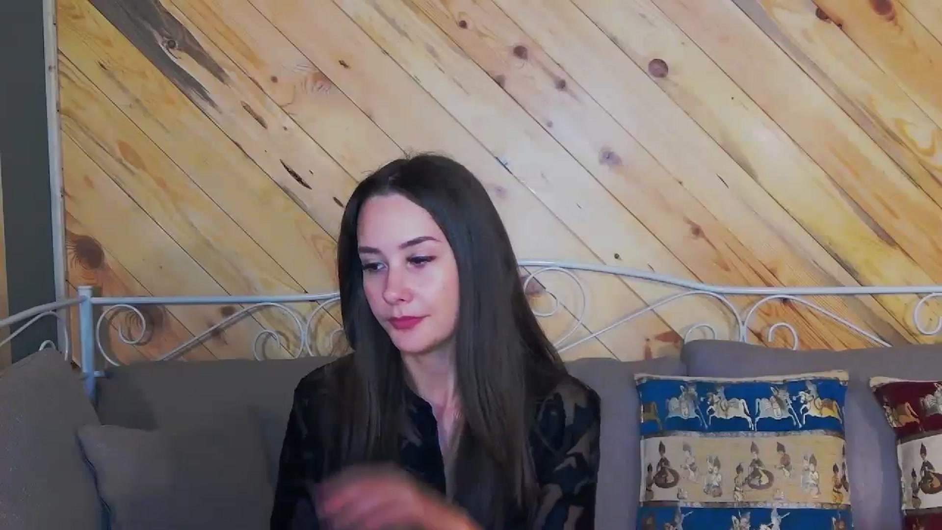 Gallery image thumbnail from Radiance's myfreecams stream on, 11/14/2023, 19:18 image 5 of 20
