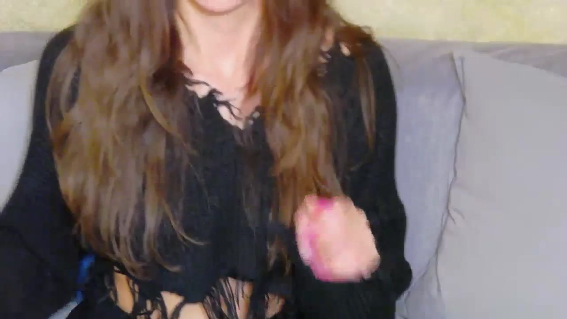 Gallery image thumbnail from Radiance's myfreecams stream on, 11/21/2023, 18:06 image 14 of 20