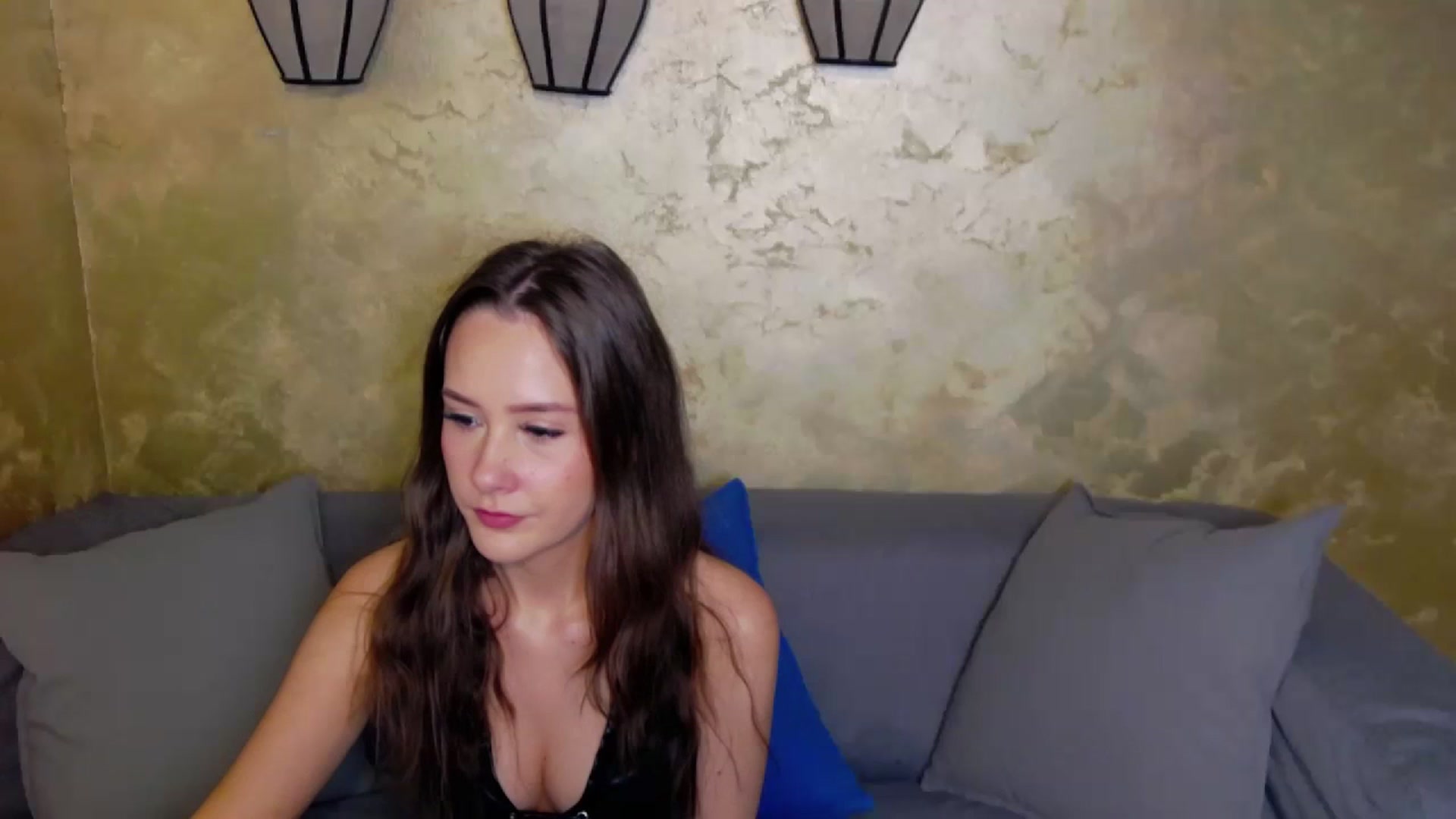Gallery image thumbnail from Radiance's myfreecams stream on, 11/23/2023, 14:28 image 19 of 20