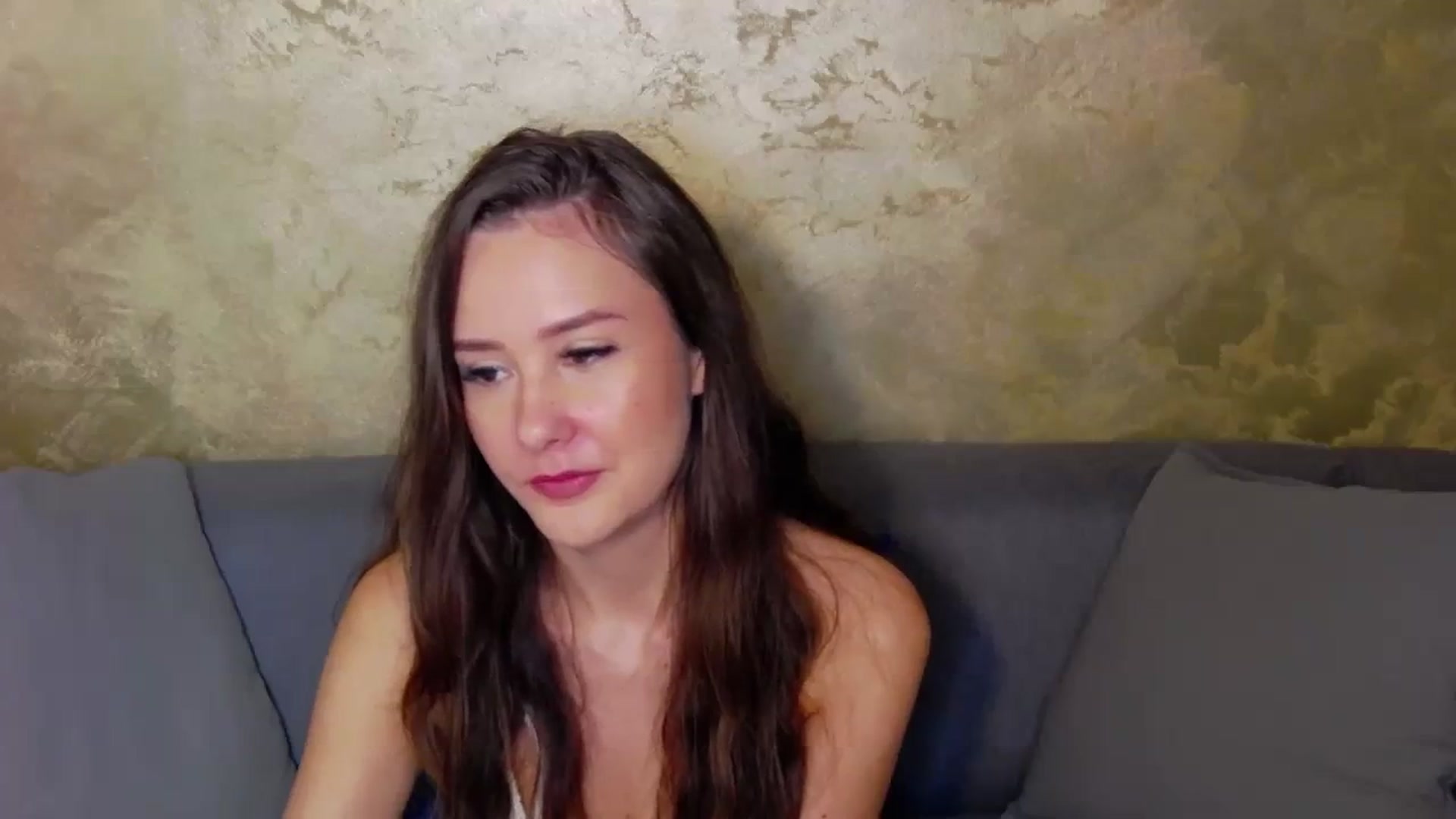 Gallery image thumbnail from Radiance's myfreecams stream on, 11/24/2023, 15:36 image 5 of 20