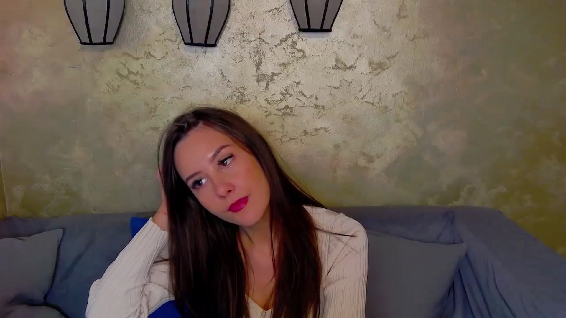 Gallery image thumbnail from Radiance's myfreecams stream on, 11/26/2023, 17:46 image 2 of 20