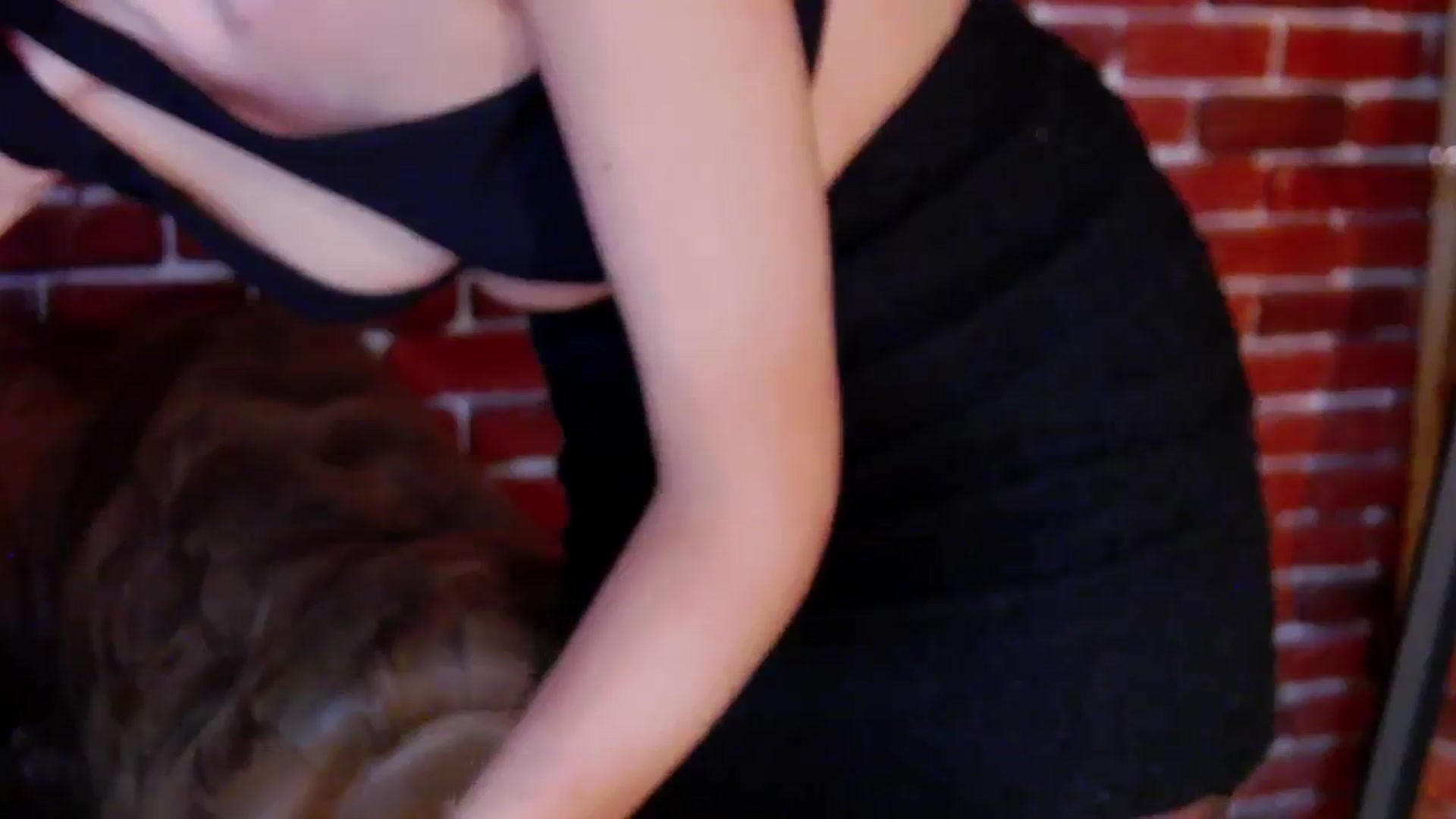 Gallery image thumbnail from Radiance's myfreecams stream on, 11/30/2023, 17:48 image 5 of 20