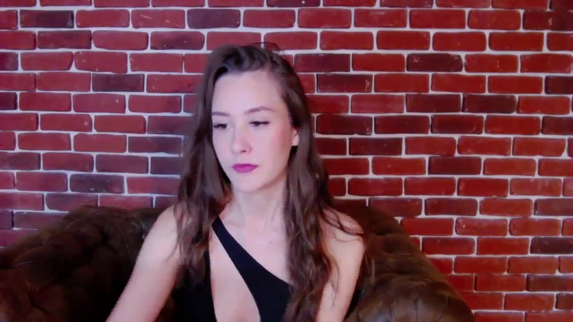Gallery image thumbnail from Radiance's myfreecams stream on, 11/30/2023, 17:48 image 6 of 20