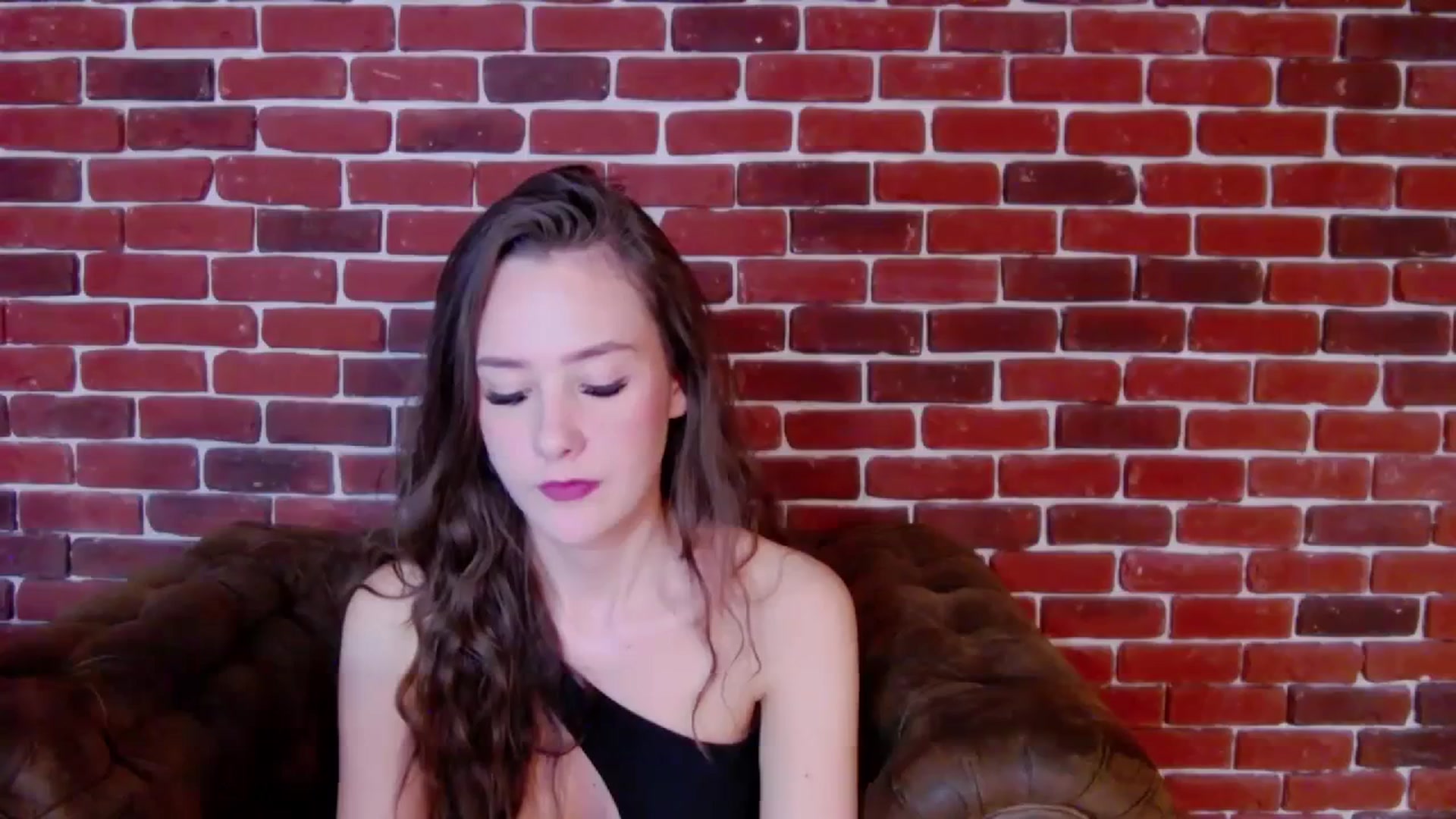 Gallery image thumbnail from Radiance's myfreecams stream on, 11/30/2023, 17:48 image 14 of 20