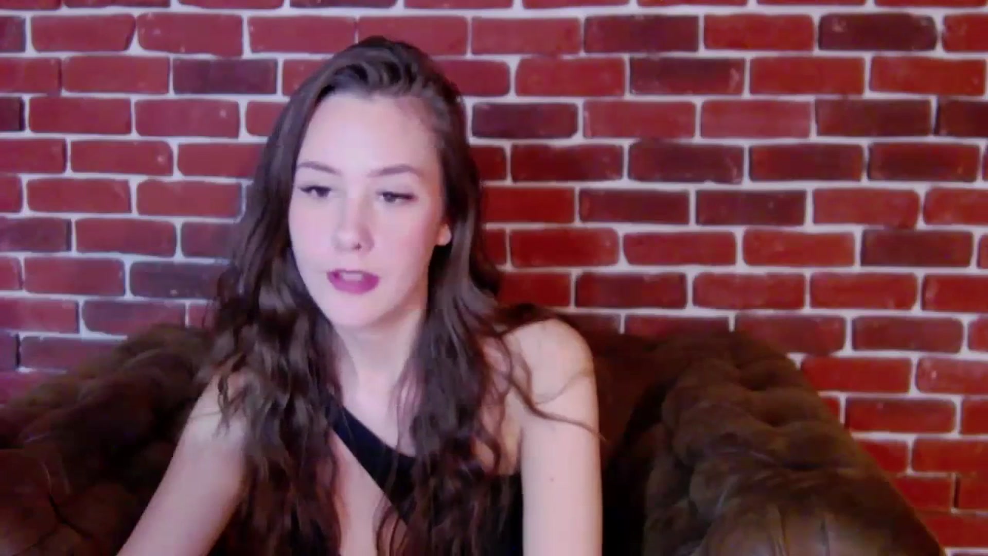 Gallery image thumbnail from Radiance's myfreecams stream on, 11/30/2023, 19:45 image 15 of 20