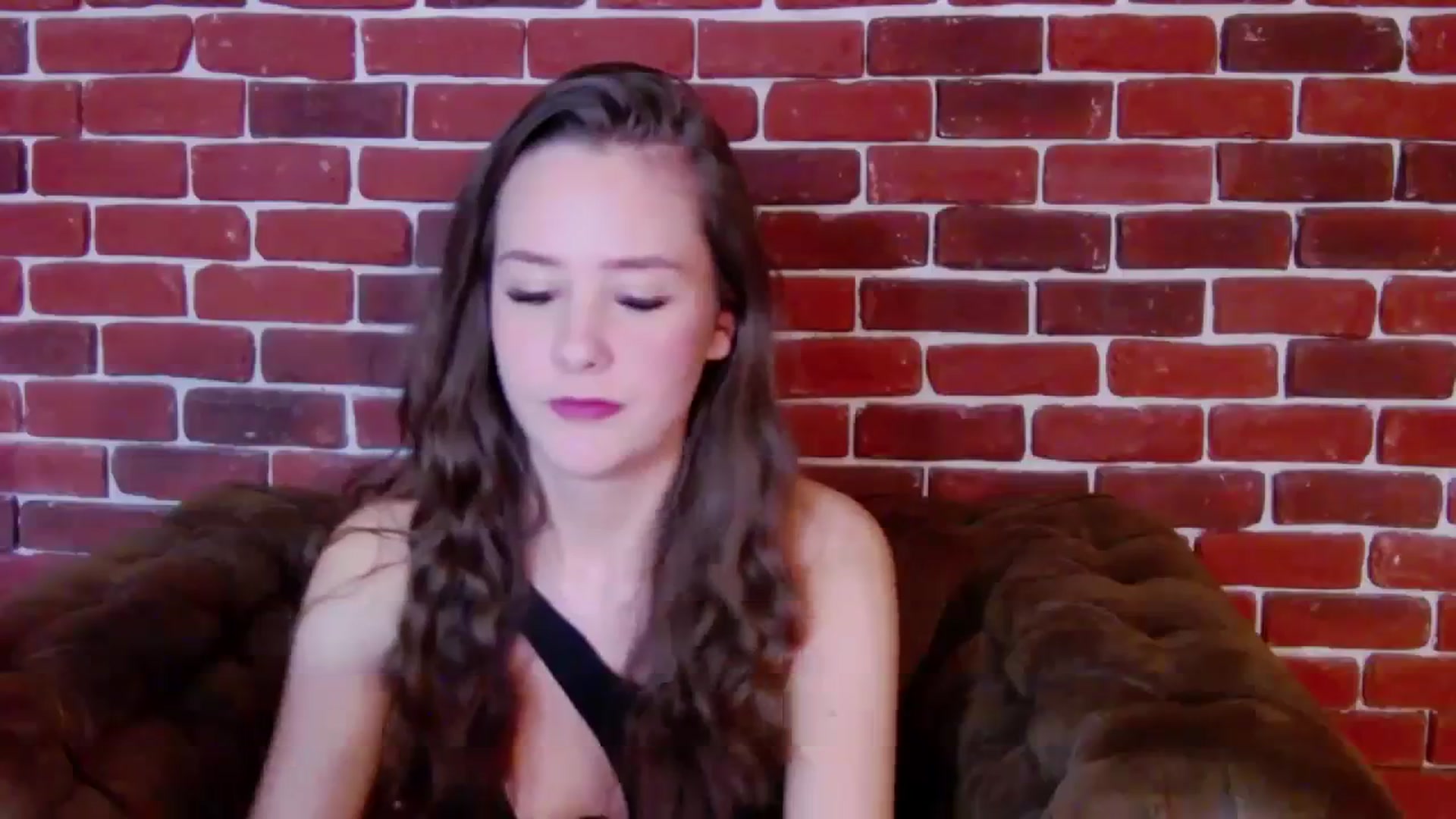 Gallery image thumbnail from Radiance's myfreecams stream on, 11/30/2023, 19:45 image 8 of 20