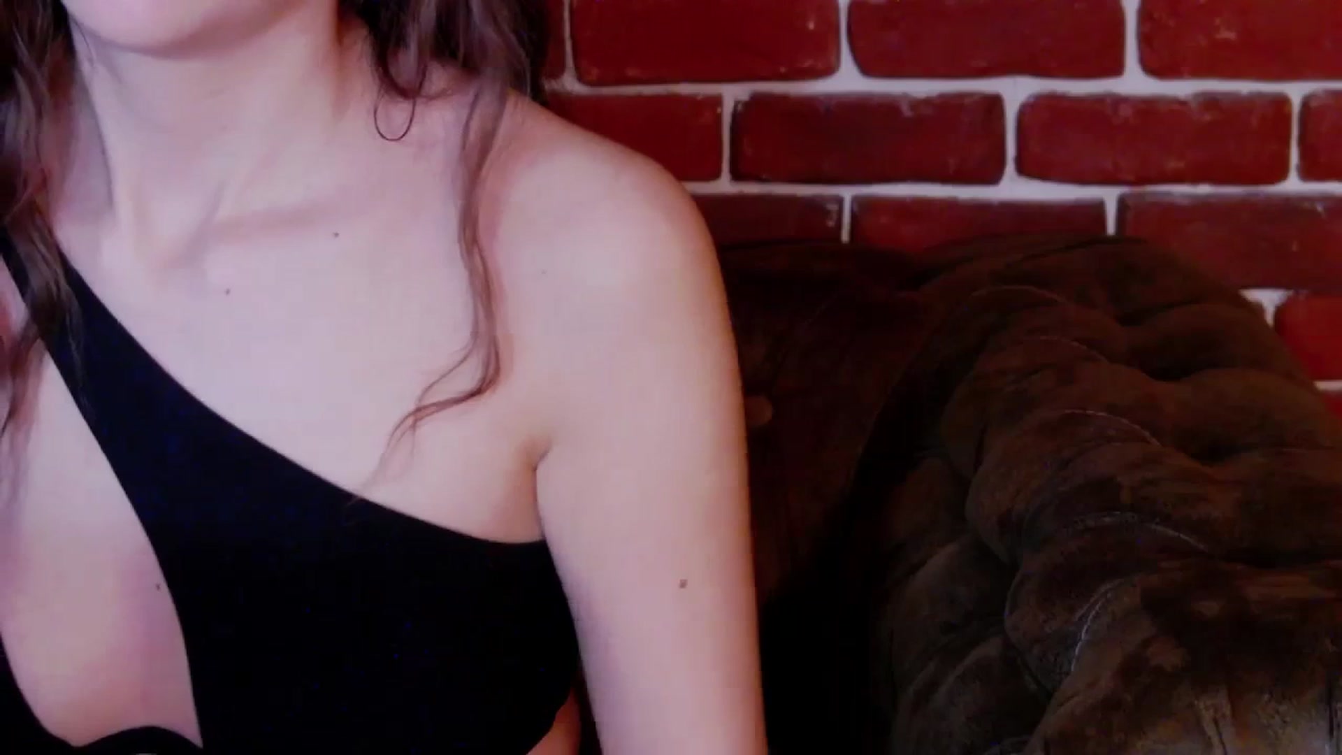 Gallery image thumbnail from Radiance's myfreecams stream on, 11/30/2023, 22:39 image 2 of 20