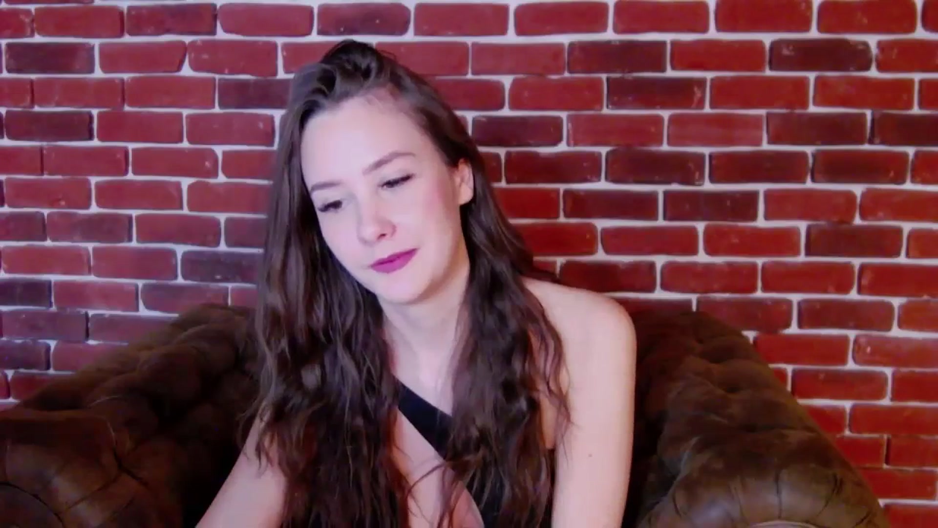 Gallery image thumbnail from Radiance's myfreecams stream on, 11/30/2023, 22:39 image 4 of 20