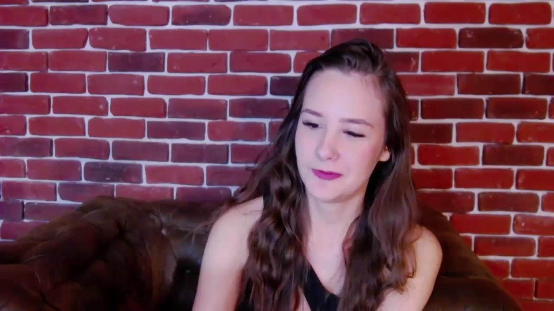 Gallery image thumbnail from Radiance's myfreecams stream on, 11/30/2023, 22:39 image 16 of 20