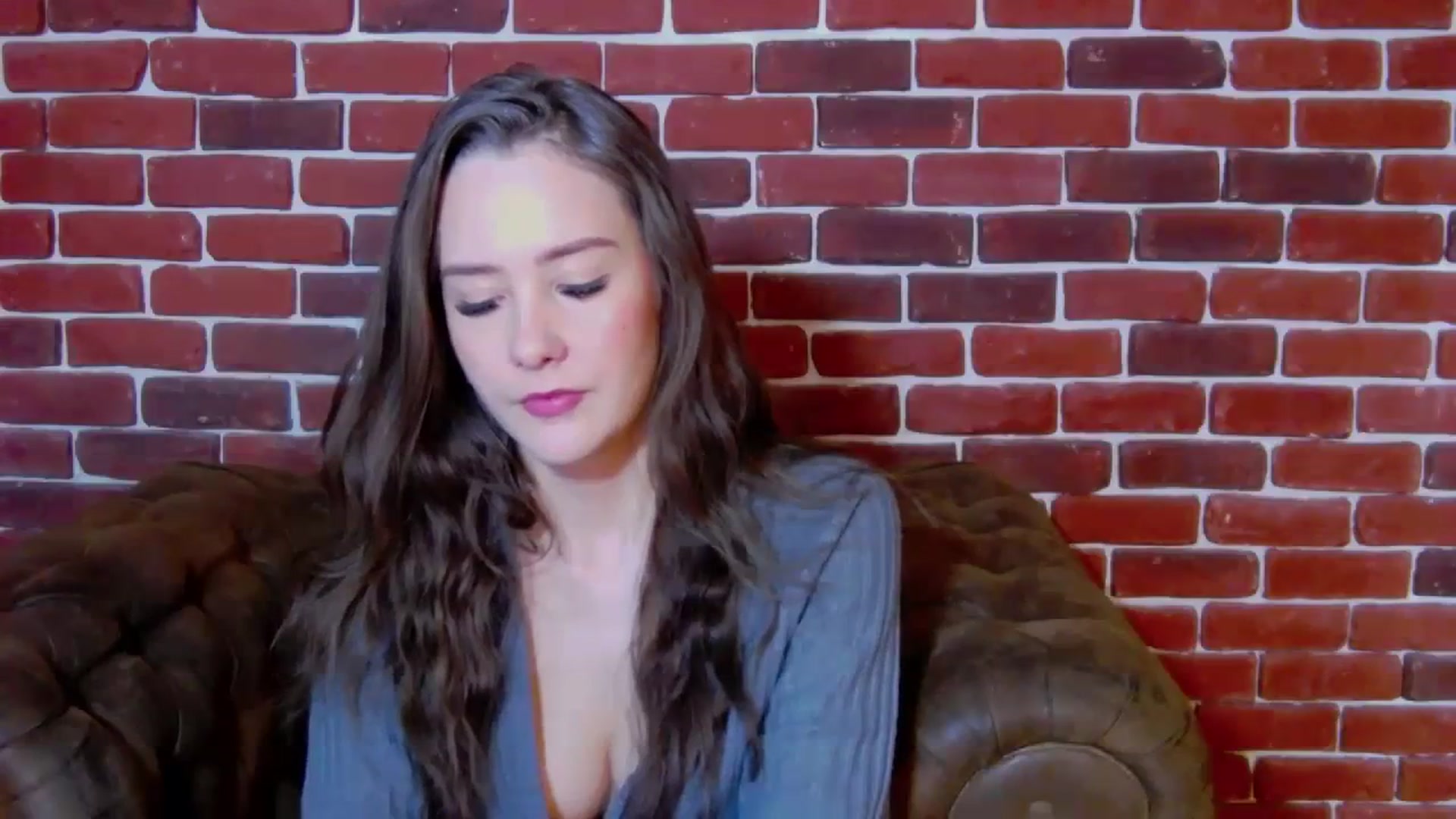 Gallery image thumbnail from Radiance's myfreecams stream on, 12/01/2023, 14:43 image 5 of 20