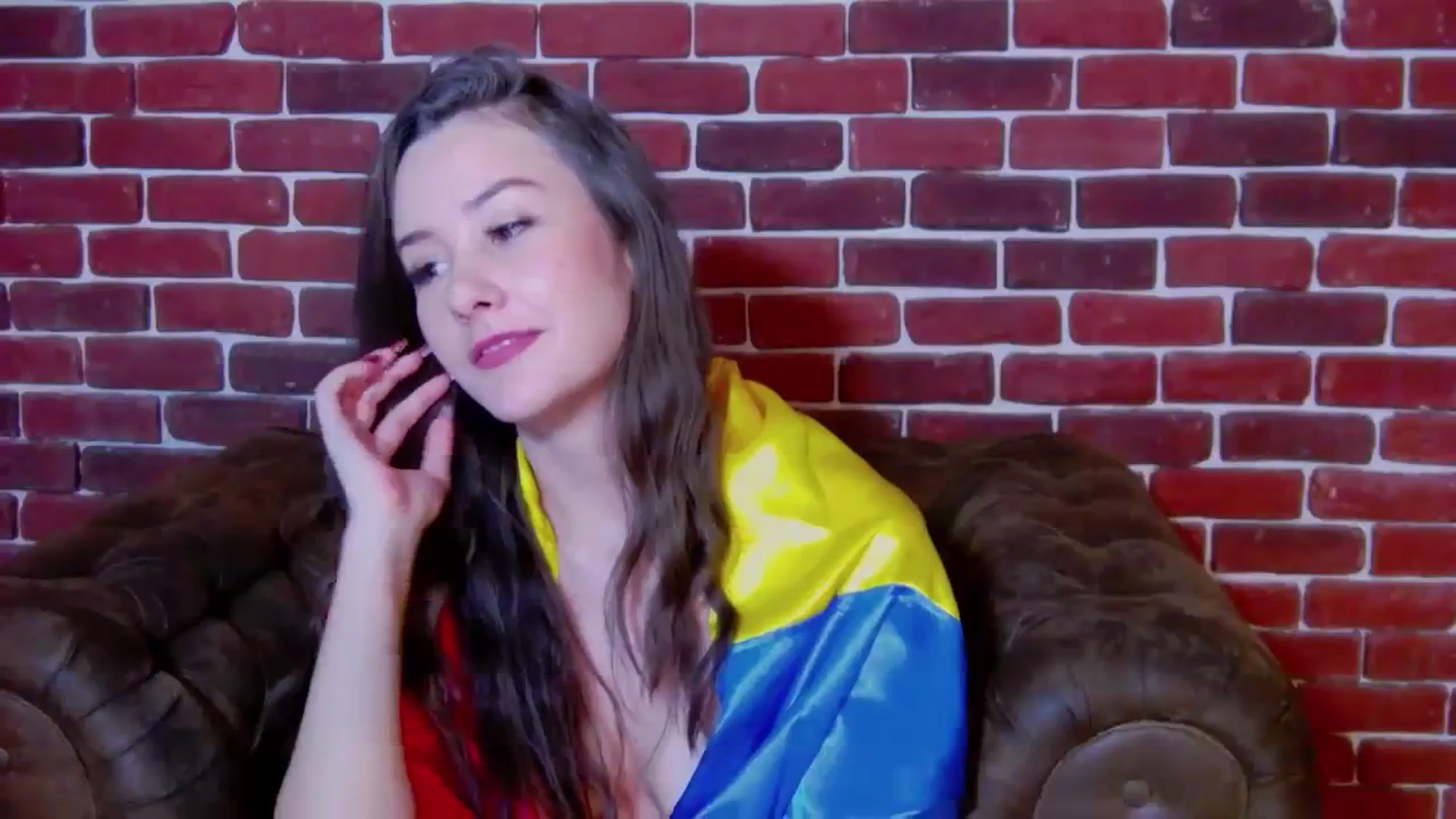 Gallery image thumbnail from Radiance's myfreecams stream on, 12/01/2023, 20:43 image 13 of 20