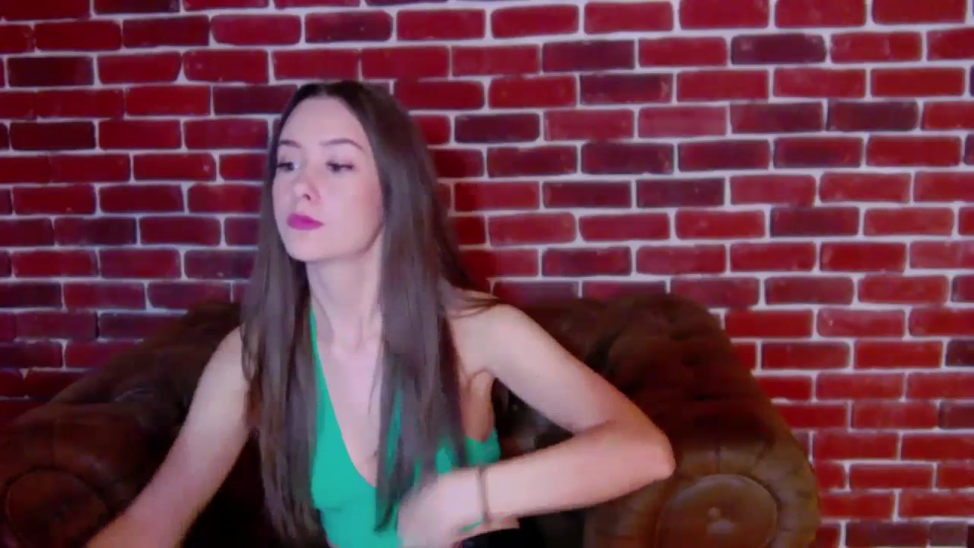 Gallery image thumbnail from Radiance's myfreecams stream on, 12/03/2023, 13:50 image 4 of 20