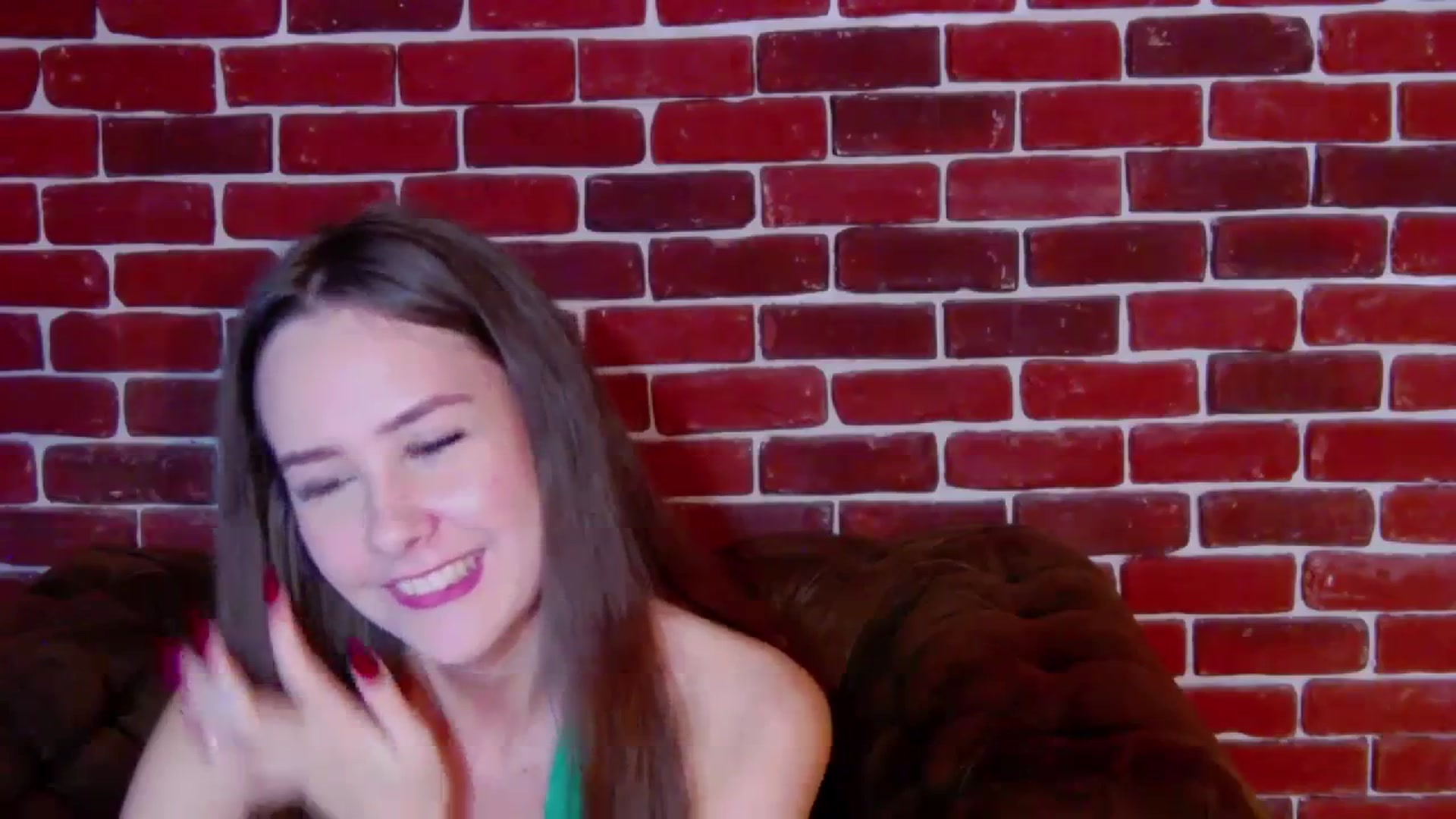 Gallery image thumbnail from Radiance's myfreecams stream on, 12/03/2023, 15:34 image 15 of 20