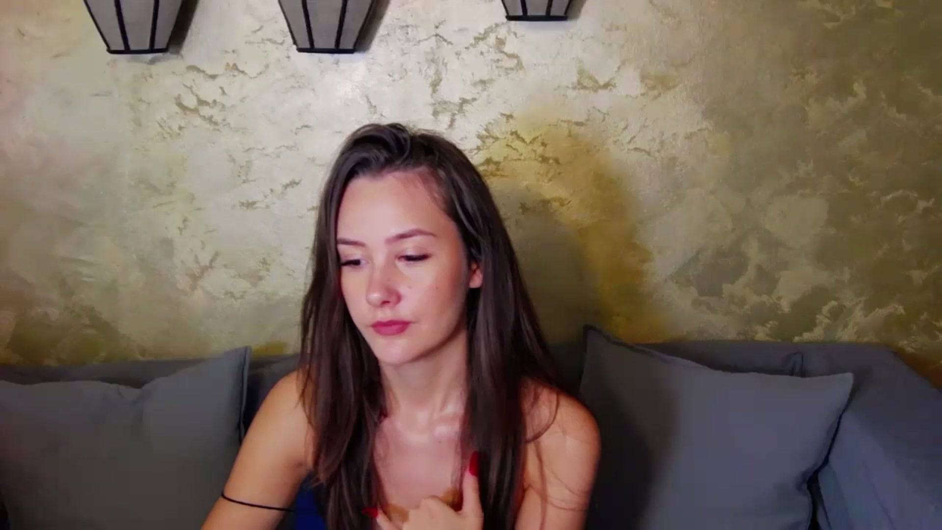 Gallery image thumbnail from Radiance's myfreecams stream on, 12/07/2023, 15:28 image 10 of 20