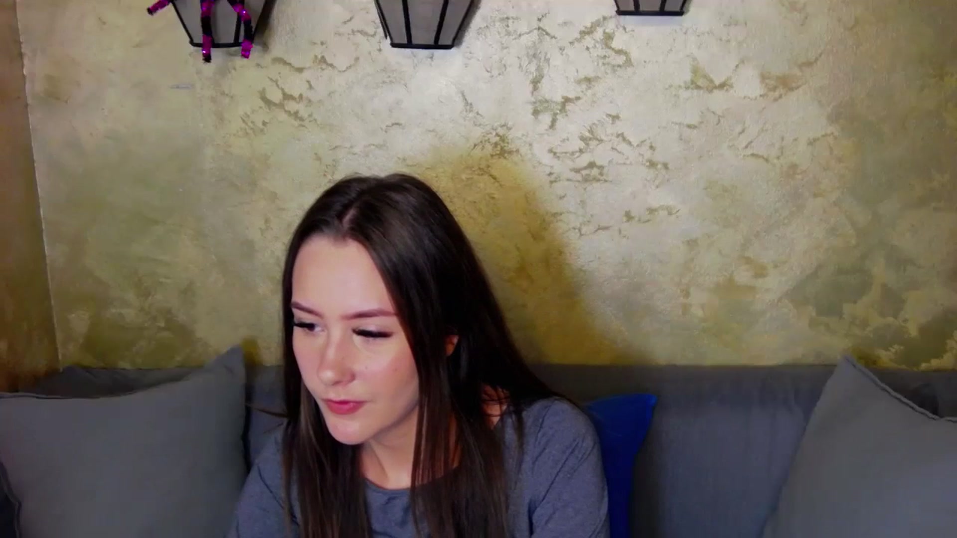 Gallery image thumbnail from Radiance's myfreecams stream on, 12/15/2023, 15:36 image 20 of 20