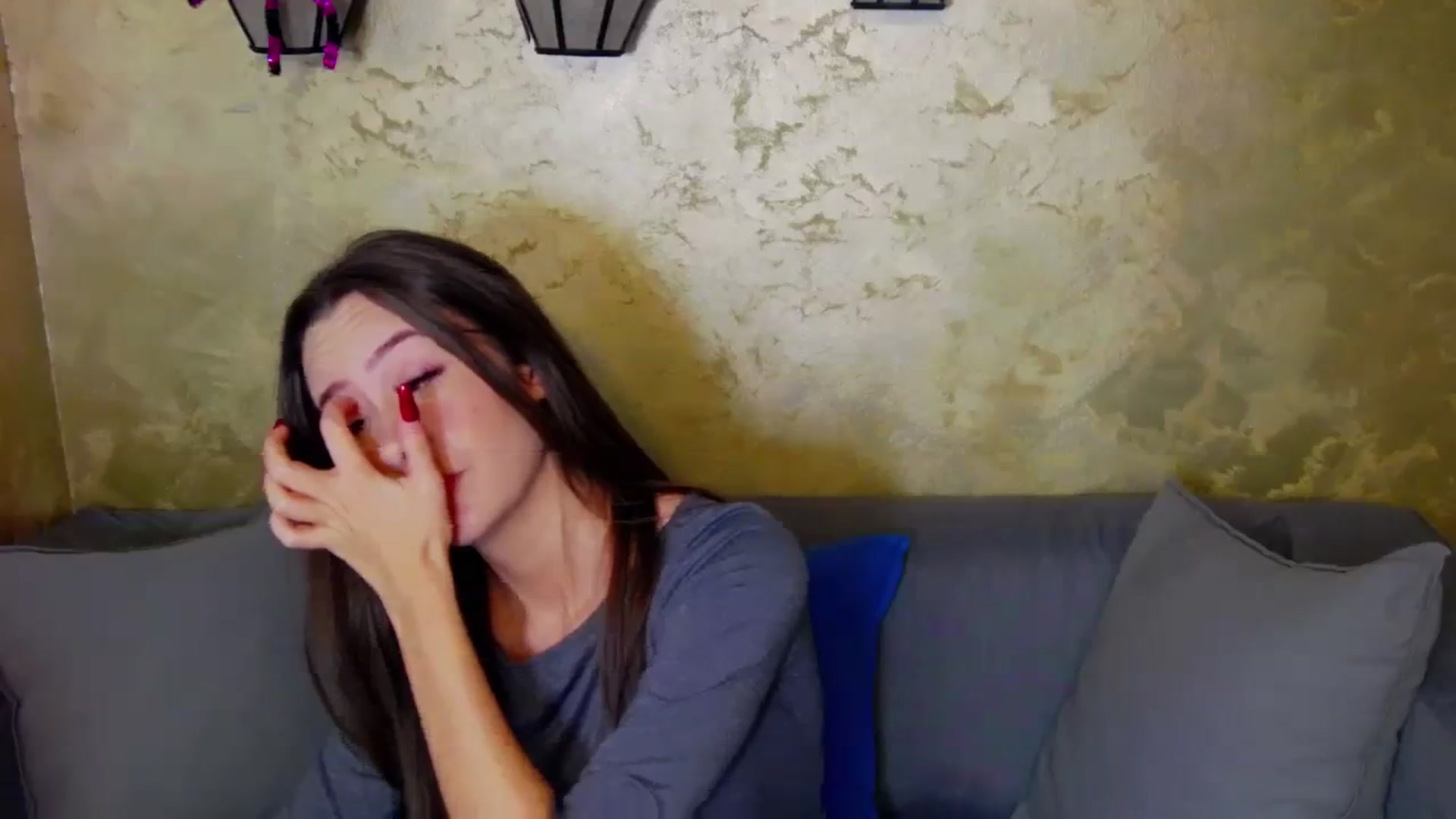 Gallery image thumbnail from Radiance's myfreecams stream on, 12/15/2023, 15:36 image 11 of 20
