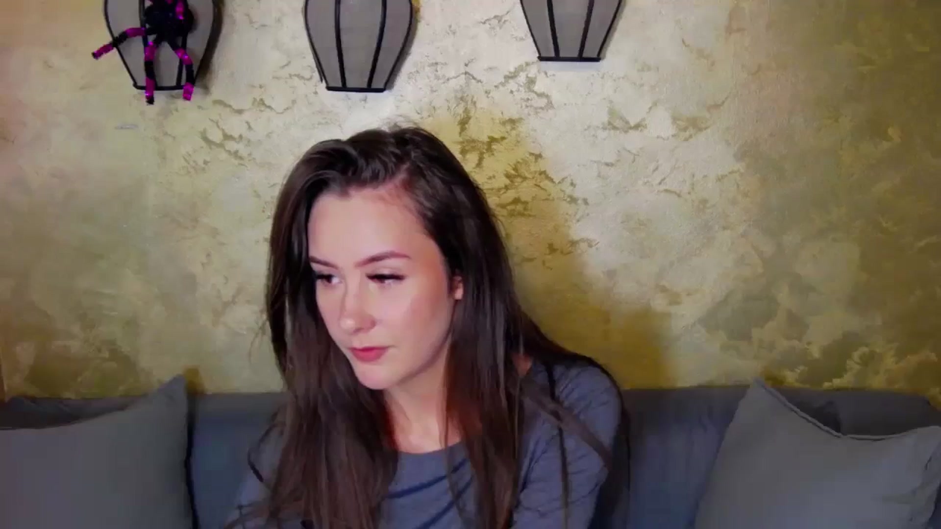 Gallery image thumbnail from Radiance's myfreecams stream on, 12/15/2023, 15:48 image 18 of 20