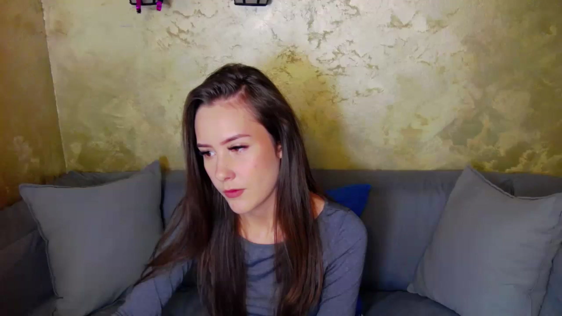 Gallery image thumbnail from Radiance's myfreecams stream on, 12/15/2023, 15:48 image 7 of 20