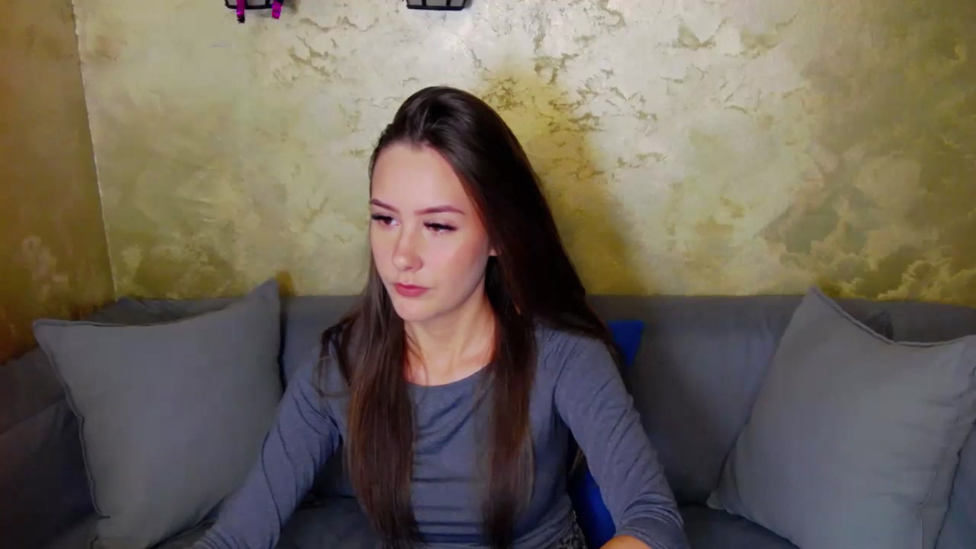 Gallery image thumbnail from Radiance's myfreecams stream on, 12/15/2023, 15:48 image 13 of 20