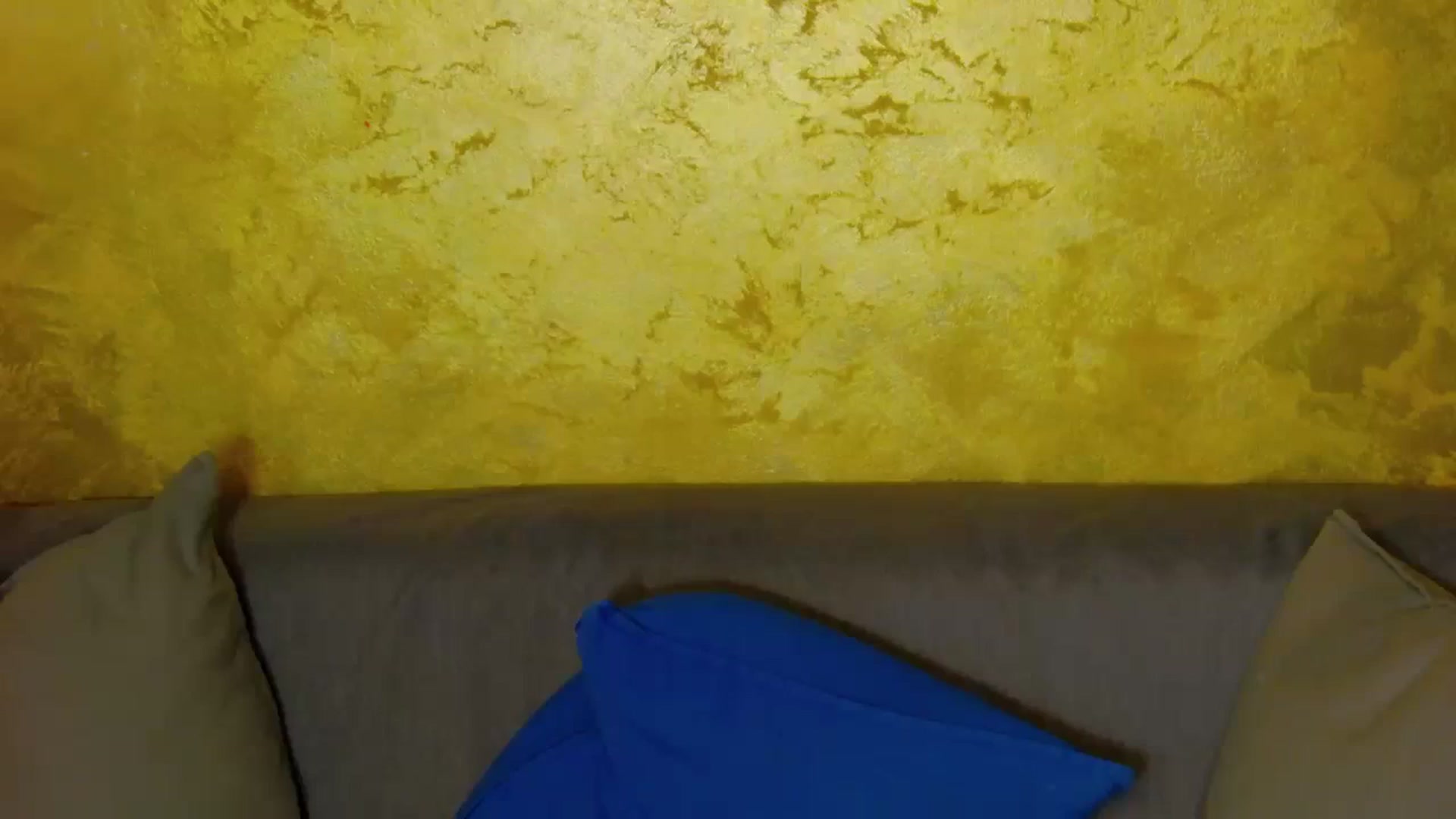 Gallery image thumbnail from Radiance's myfreecams stream on, 12/17/2023, 17:29 image 3 of 20