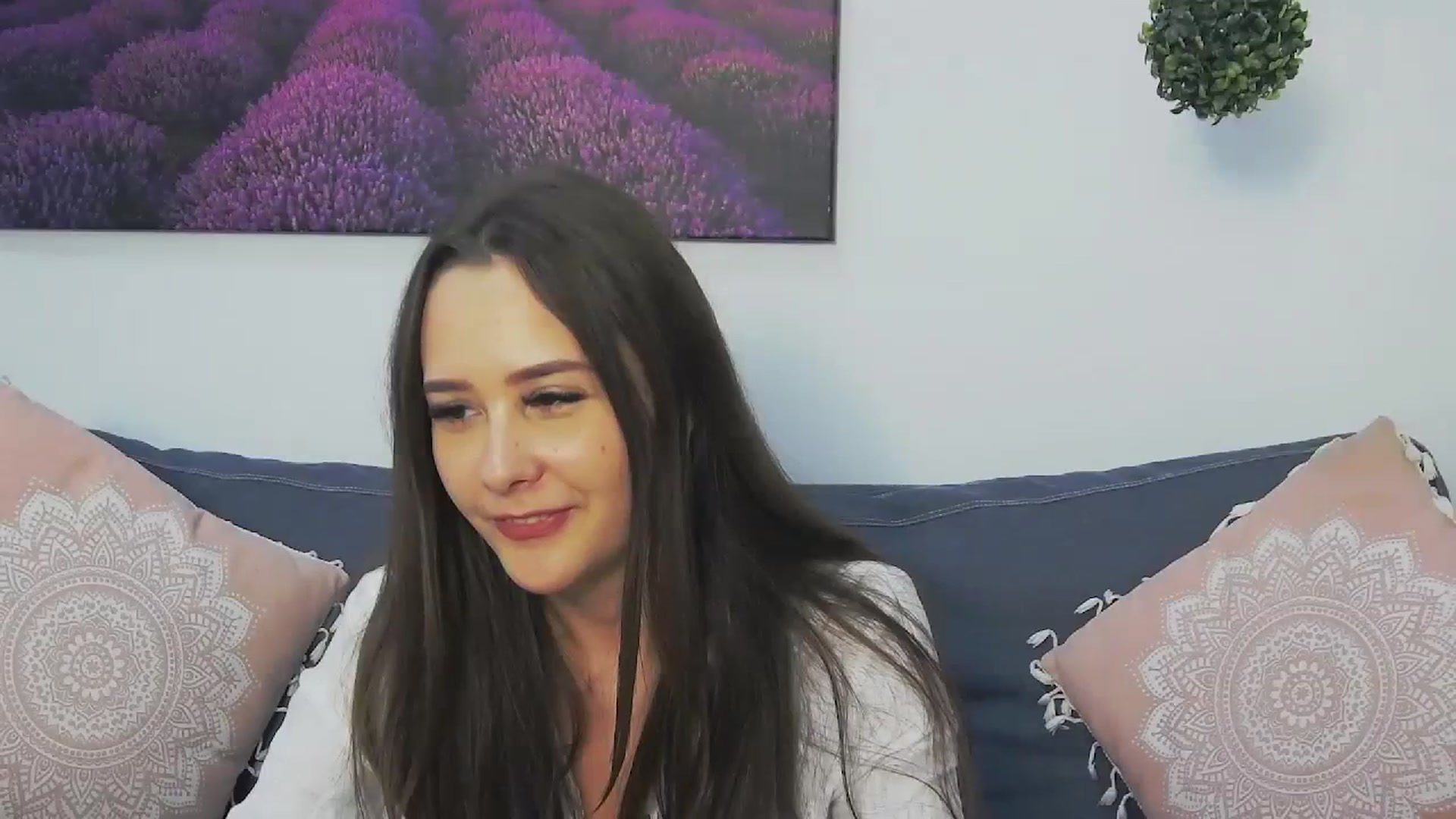 Gallery image thumbnail from Radiance's myfreecams stream on, 12/18/2023, 15:05 image 18 of 20