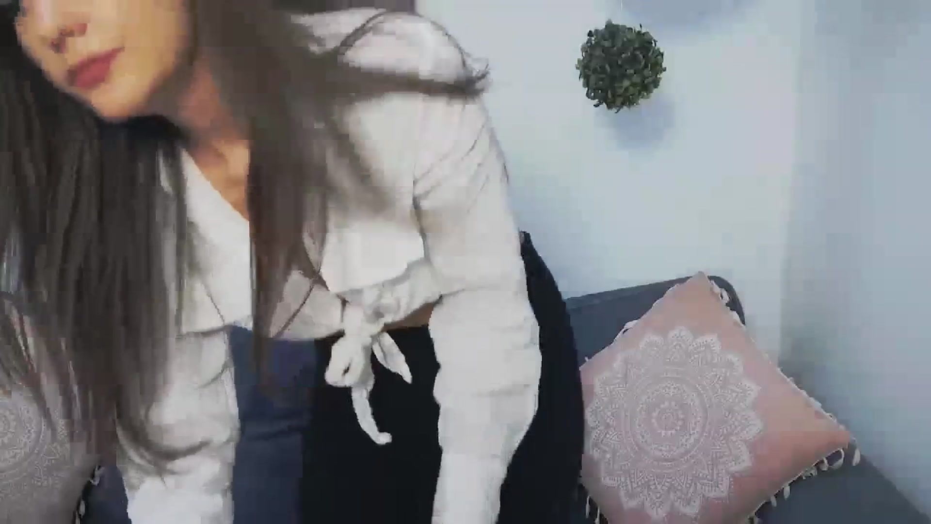 Gallery image thumbnail from Radiance's myfreecams stream on, 12/18/2023, 16:02 image 18 of 20