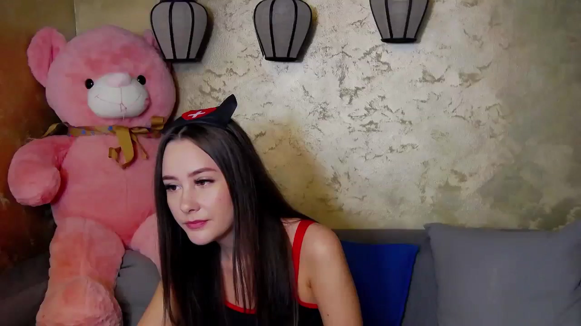Gallery image thumbnail from Radiance's myfreecams stream on, 12/20/2023, 14:44 image 7 of 20