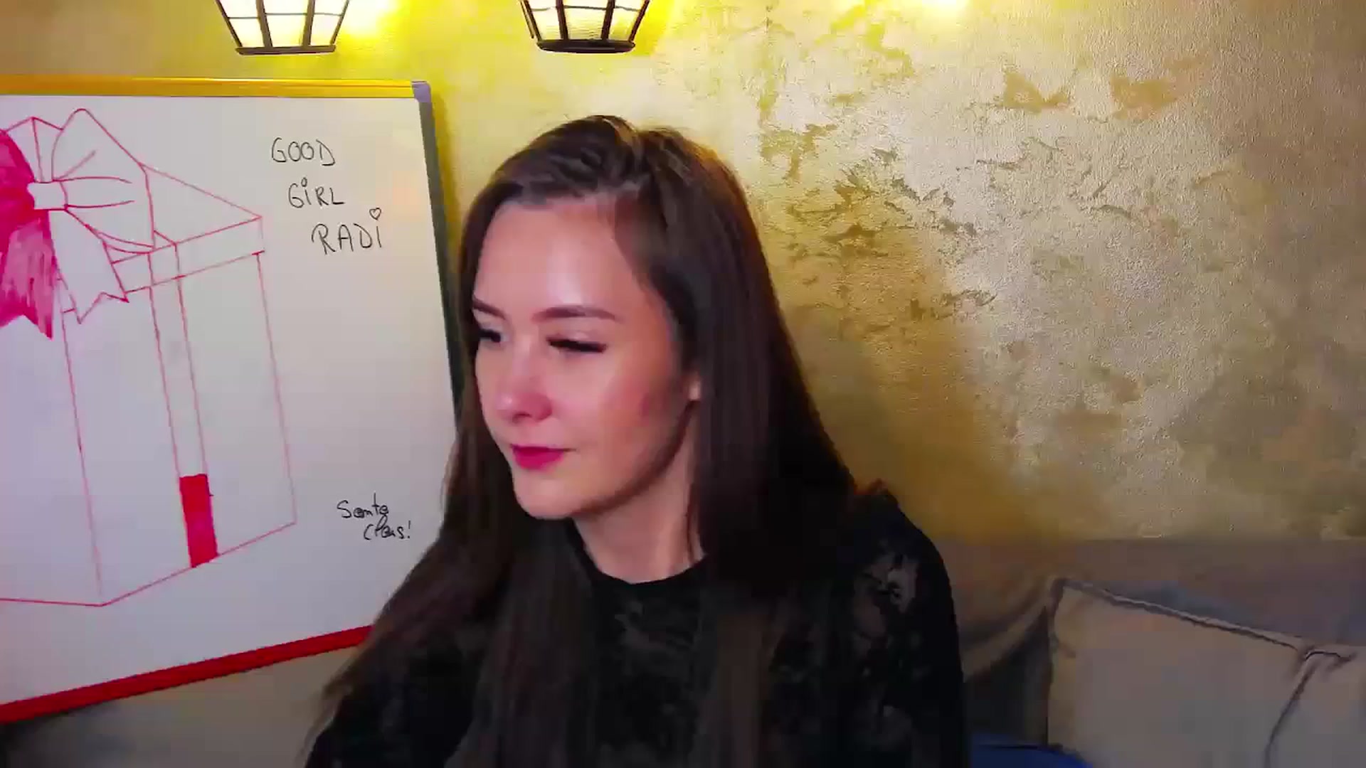 Gallery image thumbnail from Radiance's myfreecams stream on, 12/22/2023, 18:30 image 19 of 20