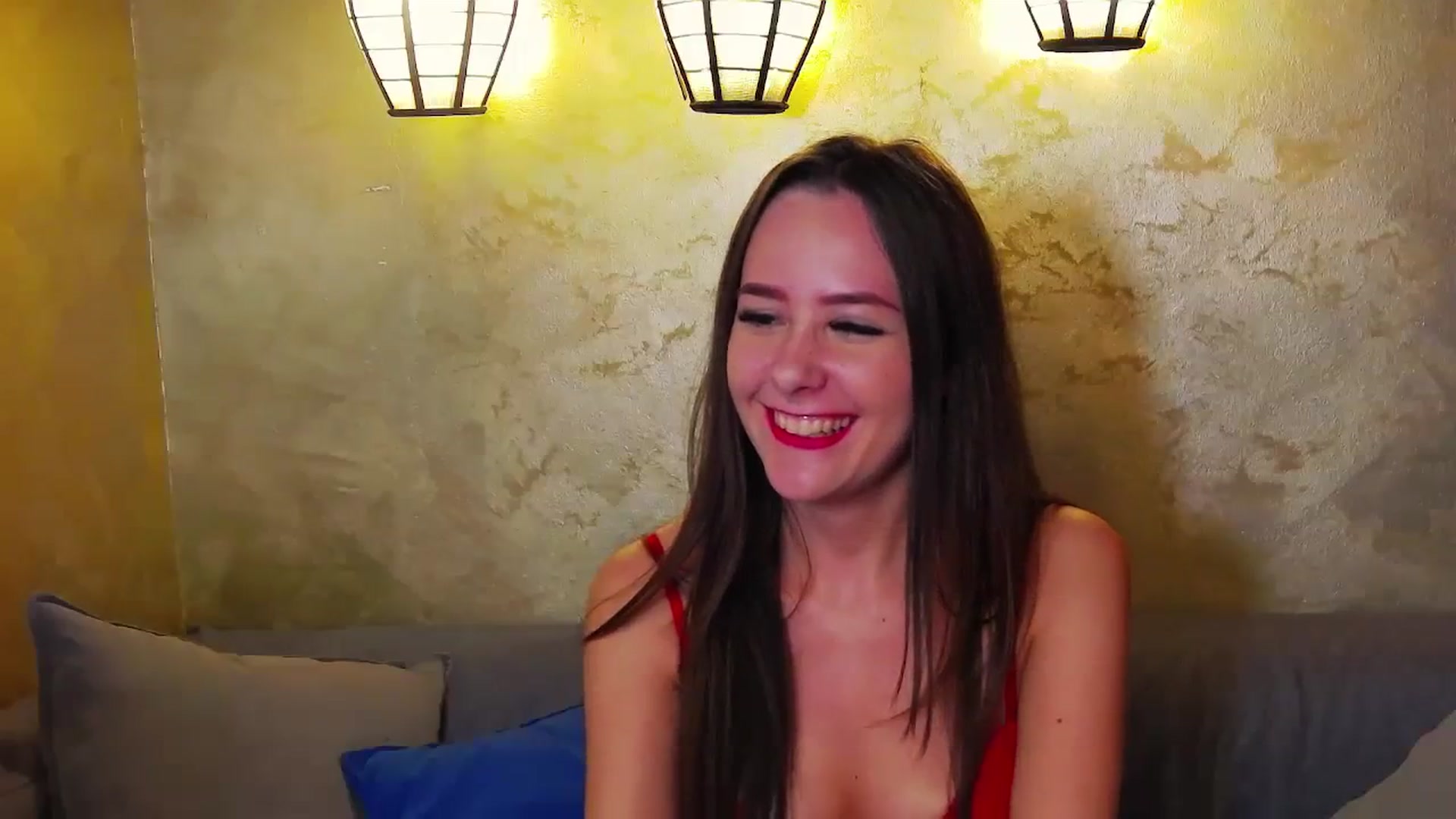 Gallery image thumbnail from Radiance's myfreecams stream on, 12/23/2023, 19:52 image 11 of 20