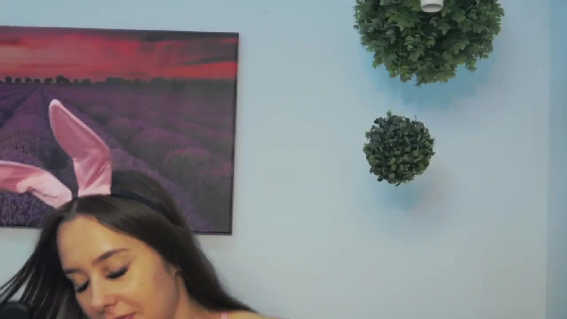 Gallery image thumbnail from Radiance's myfreecams stream on, 12/27/2023, 19:19 image 2 of 20
