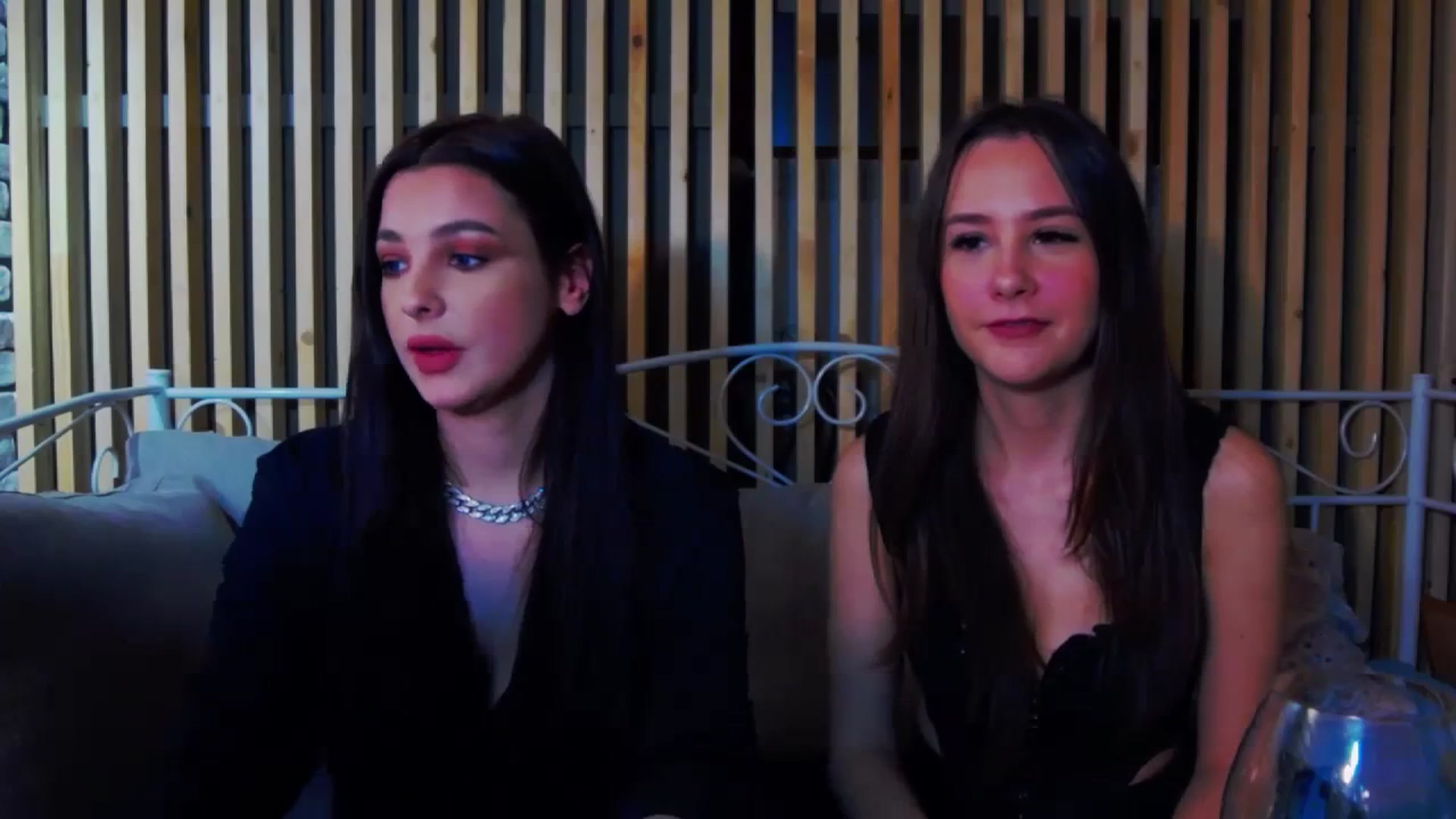 Gallery image thumbnail from Radiance's myfreecams stream on, 12/28/2023, 17:53 image 6 of 20