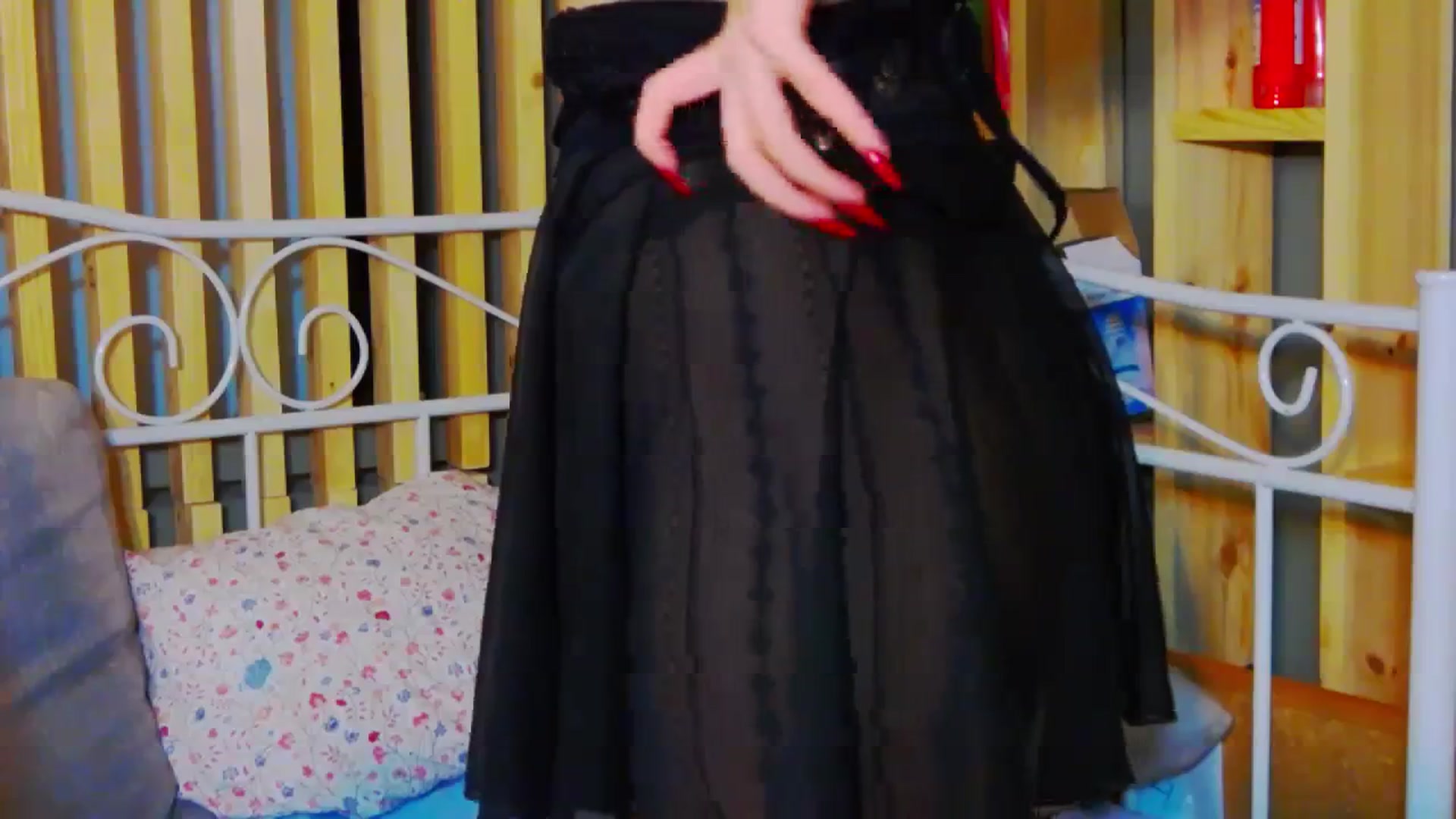 Gallery image thumbnail from Radiance's myfreecams stream on, 12/28/2023, 22:30 image 8 of 20