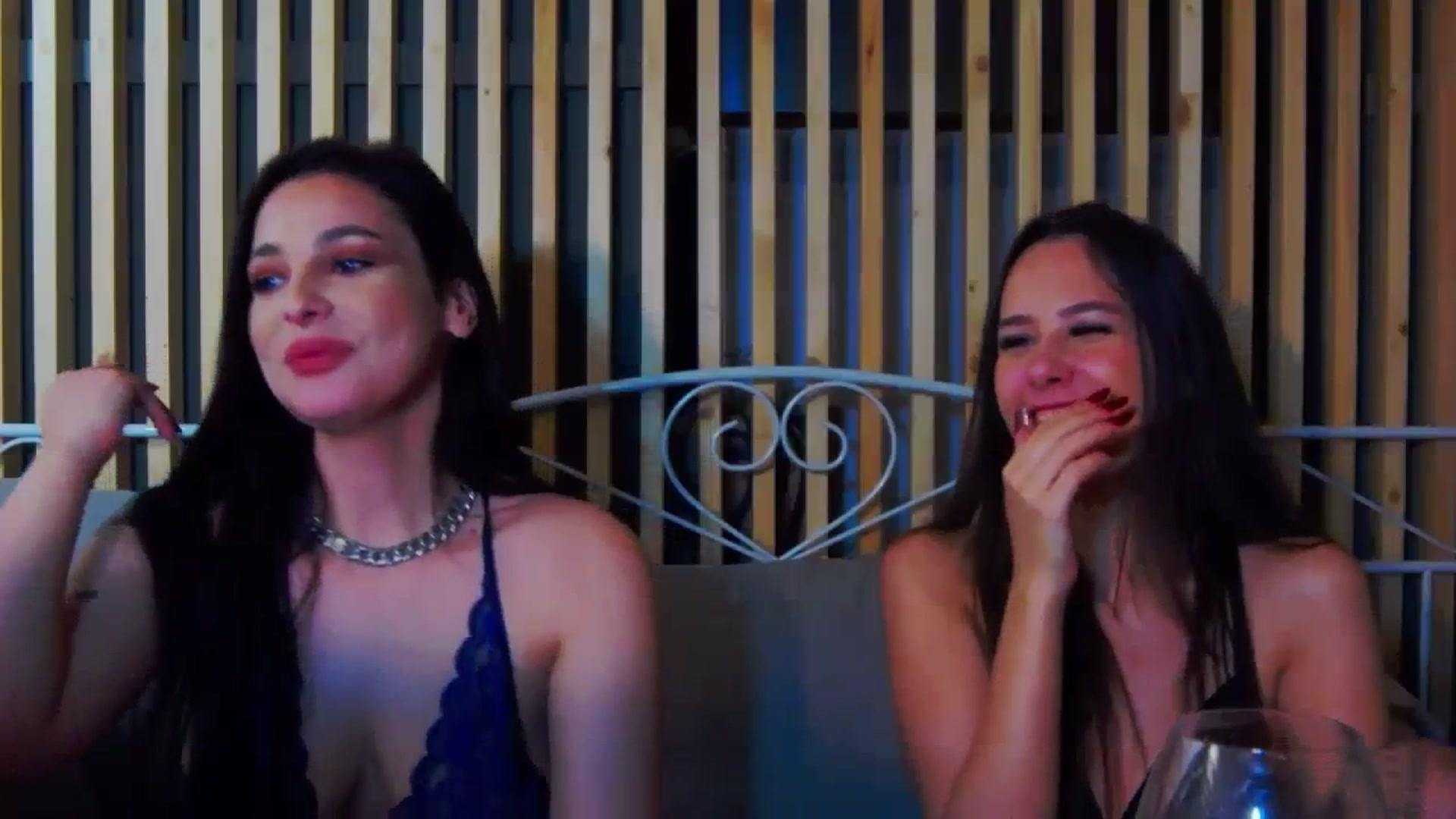 Gallery image thumbnail from Radiance's myfreecams stream on, 12/28/2023, 22:30 image 4 of 20