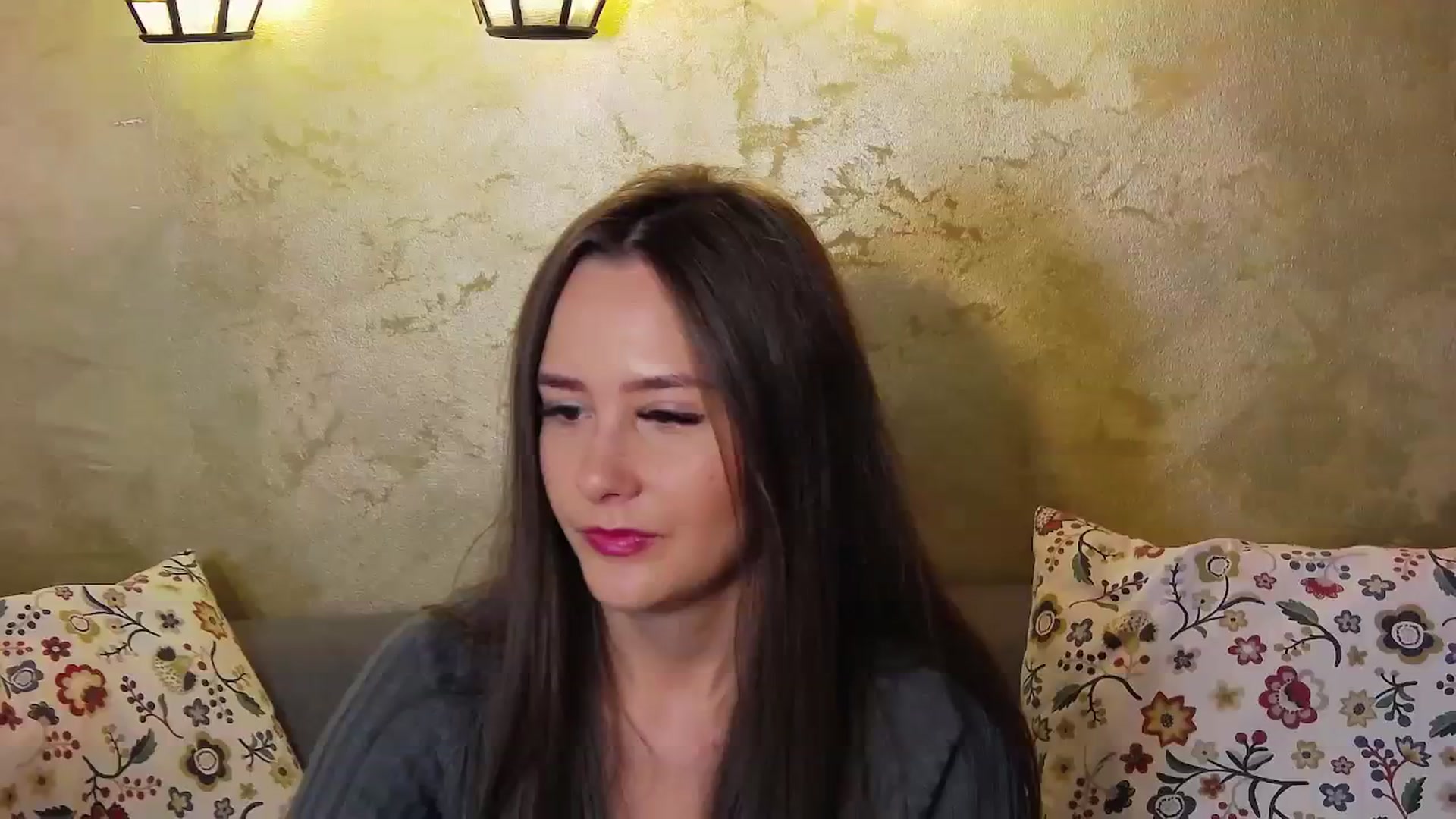 Gallery image thumbnail from Radiance's myfreecams stream on, 12/29/2023, 16:39 image 19 of 20