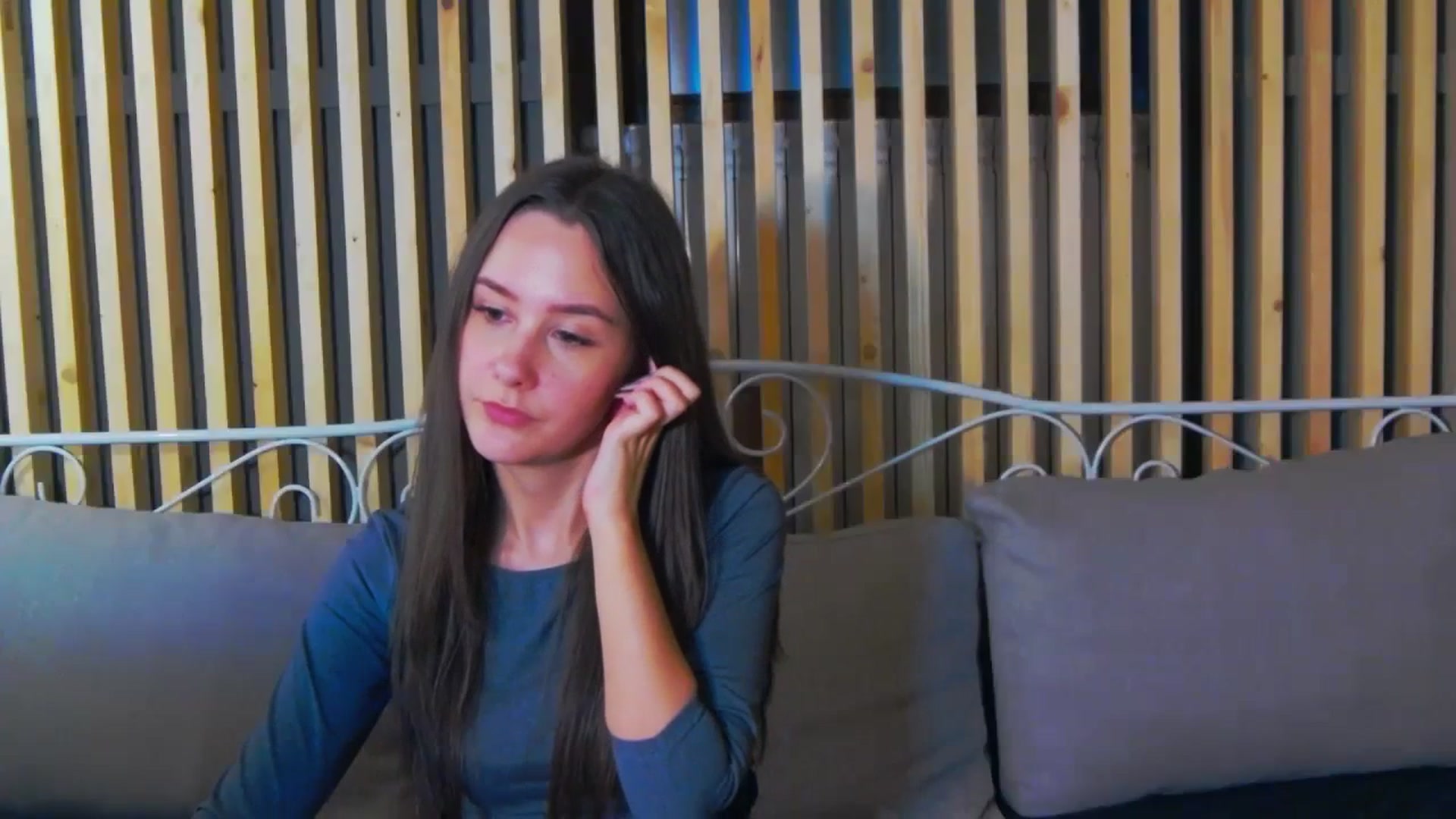 Gallery image thumbnail from Radiance's myfreecams stream on, 01/03/2024, 18:48 image 14 of 20