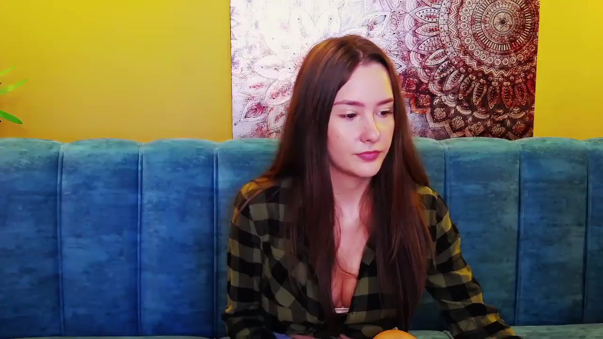 Gallery image thumbnail from Radiance's myfreecams stream on, 01/04/2024, 15:50 image 9 of 20