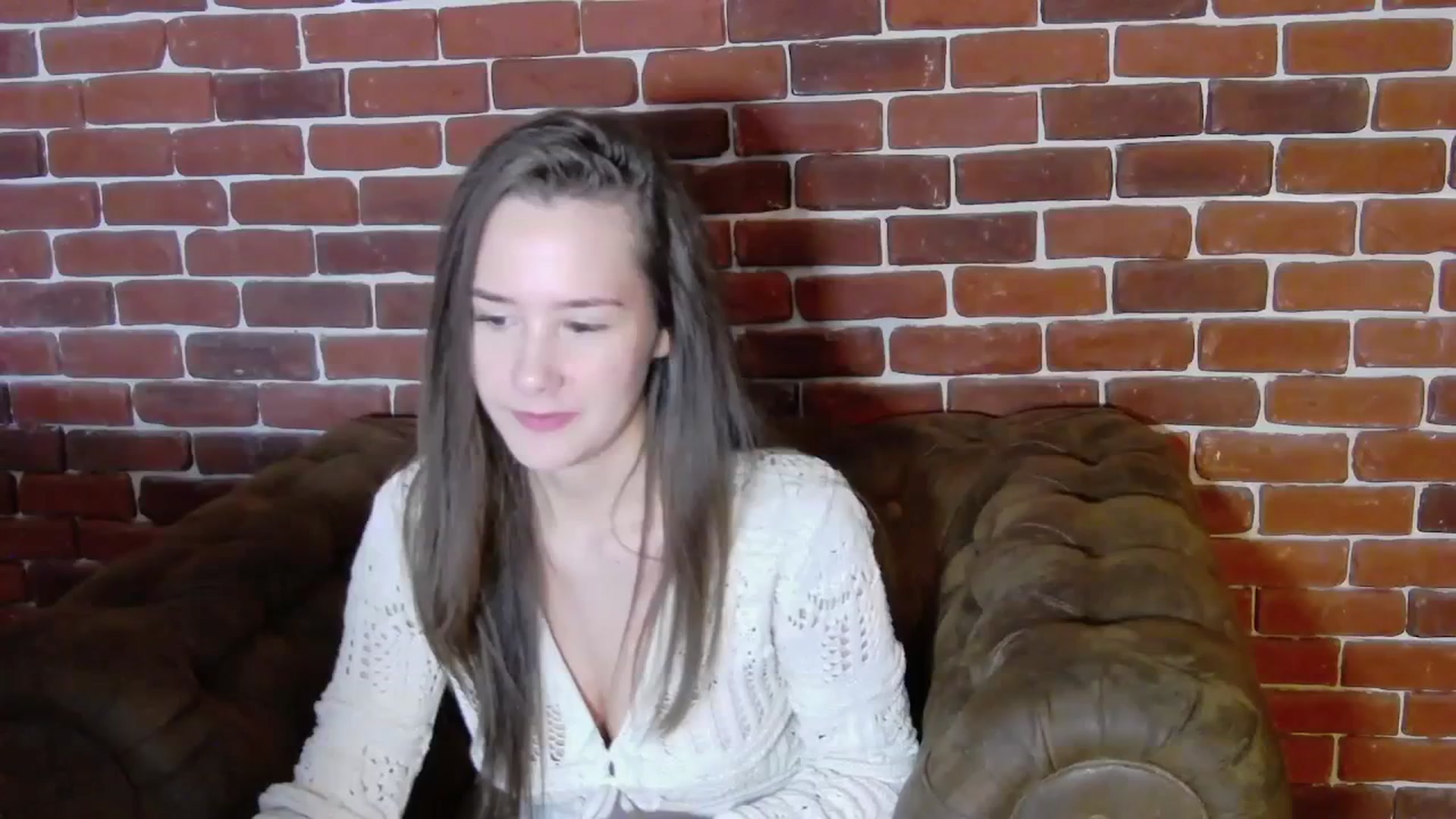 Gallery image thumbnail from Radiance's myfreecams stream on, 01/06/2024, 15:53 image 10 of 20