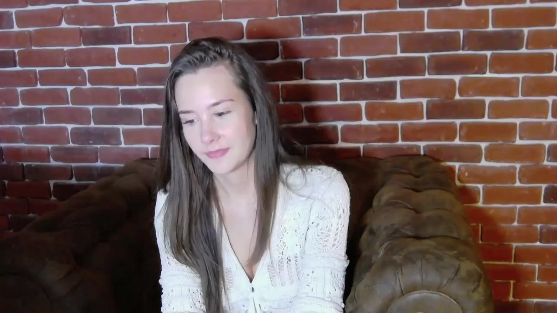 Gallery image thumbnail from Radiance's myfreecams stream on, 01/06/2024, 15:53 image 2 of 20