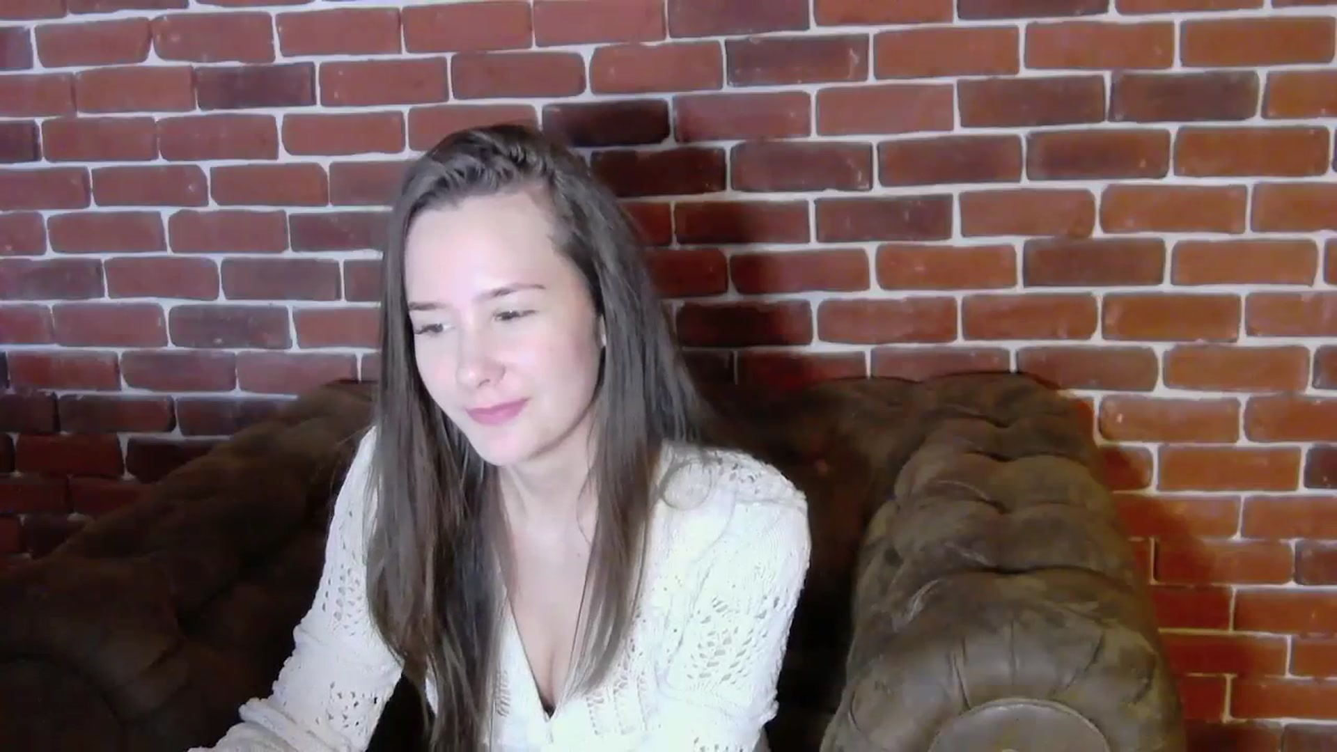 Gallery image thumbnail from Radiance's myfreecams stream on, 01/06/2024, 15:53 image 11 of 20