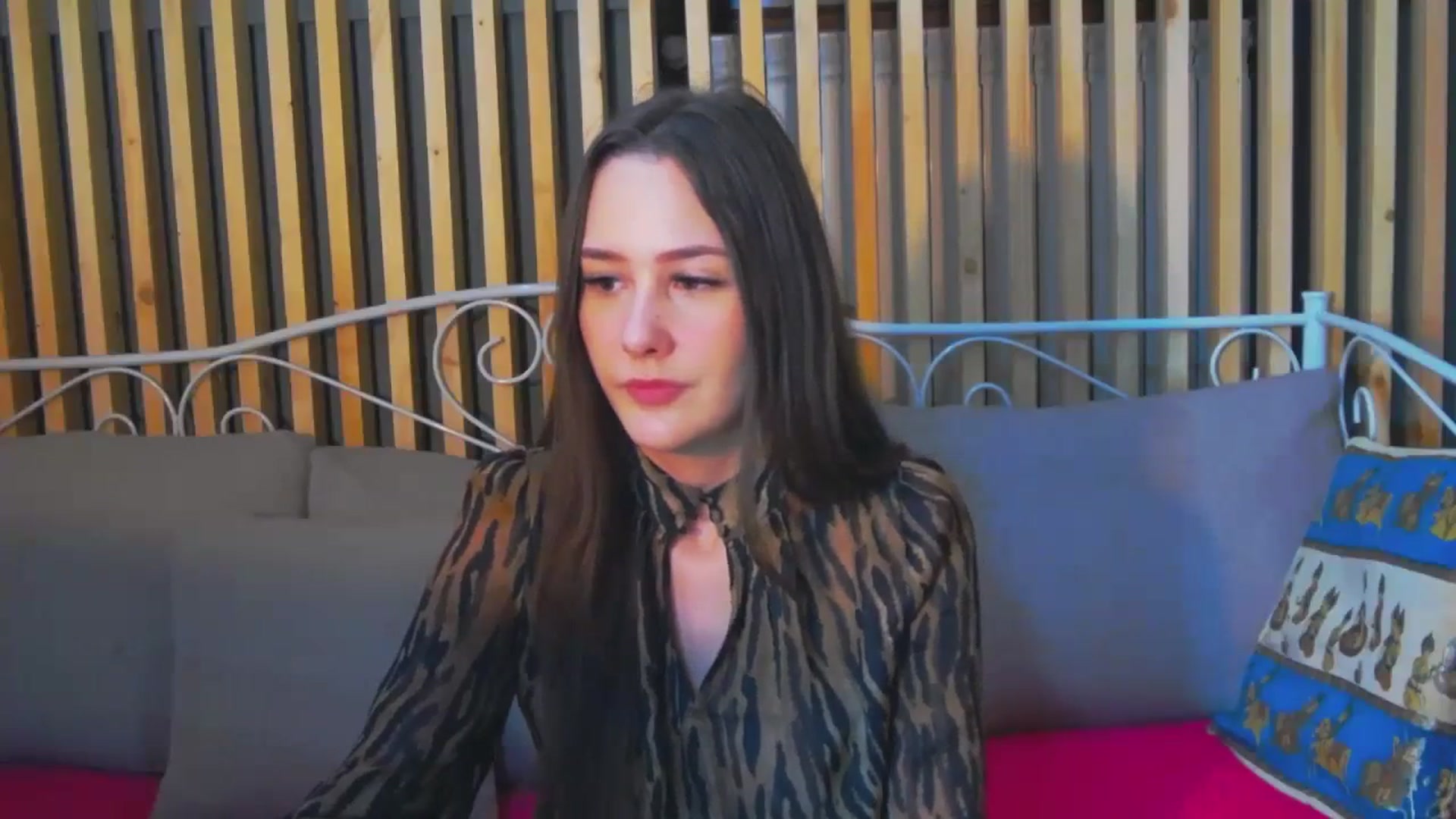 Gallery image thumbnail from Radiance's myfreecams stream on, 01/09/2024, 17:32 image 17 of 20