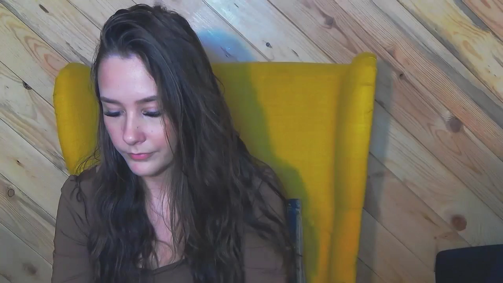 Gallery image thumbnail from Radiance's myfreecams stream on, 01/16/2024, 20:22 image 7 of 20