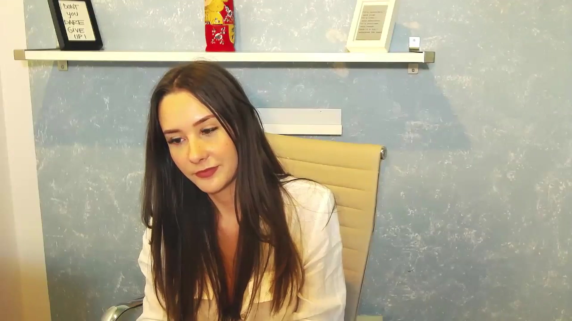 Gallery image thumbnail from Radiance's myfreecams stream on, 01/25/2024, 20:25 image 6 of 20