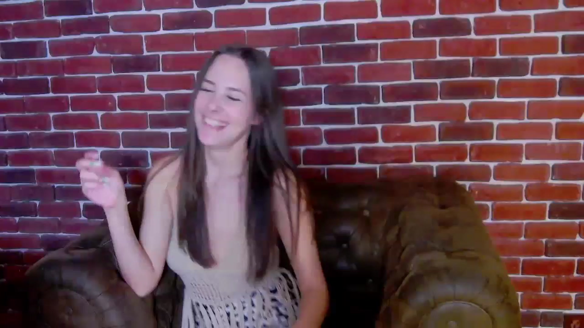 Gallery image thumbnail from Radiance's myfreecams stream on, 01/28/2024, 20:41 image 1 of 20